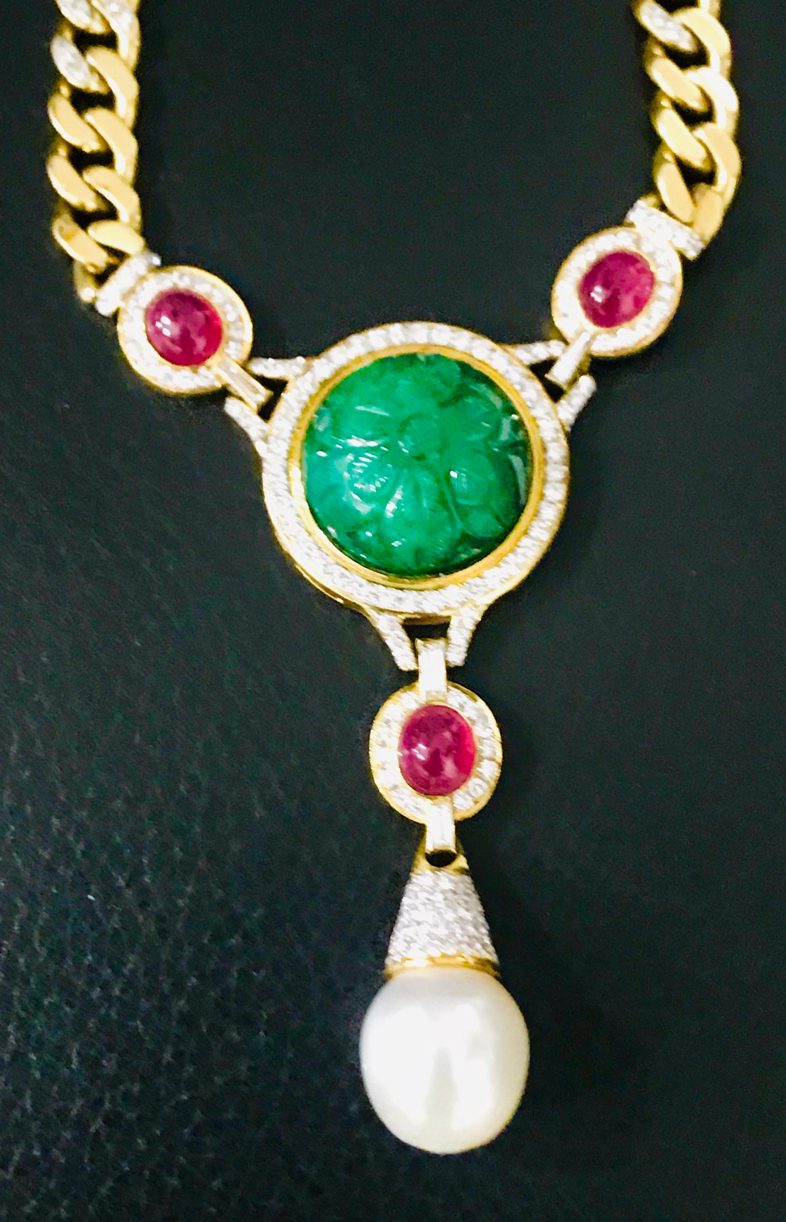 Carved Emerald Diamond Pearl and Ruby Bridal Drop Necklace 18 Karat Gold In Excellent Condition In New York, NY