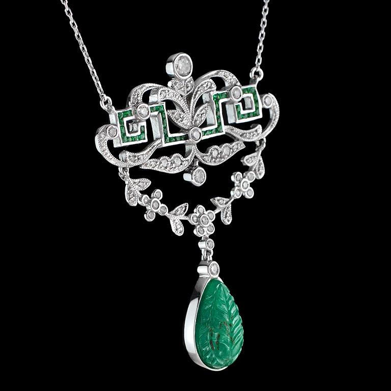 Art Deco Carved Emerald Diamonds Necklace