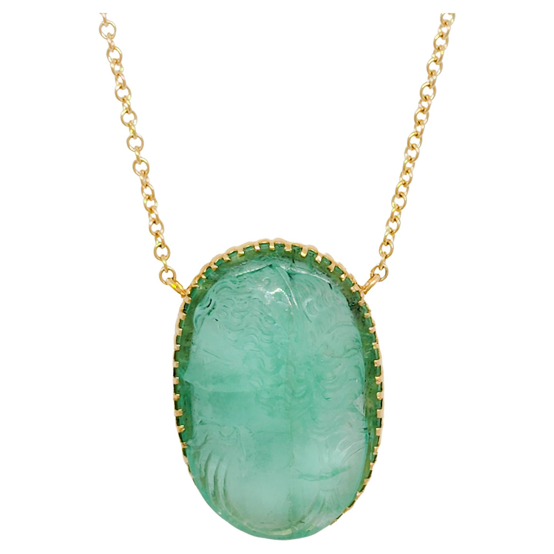 Carved Emerald oval and 18k Yellow Gold Pendant Necklace For Sale at 1stDibs