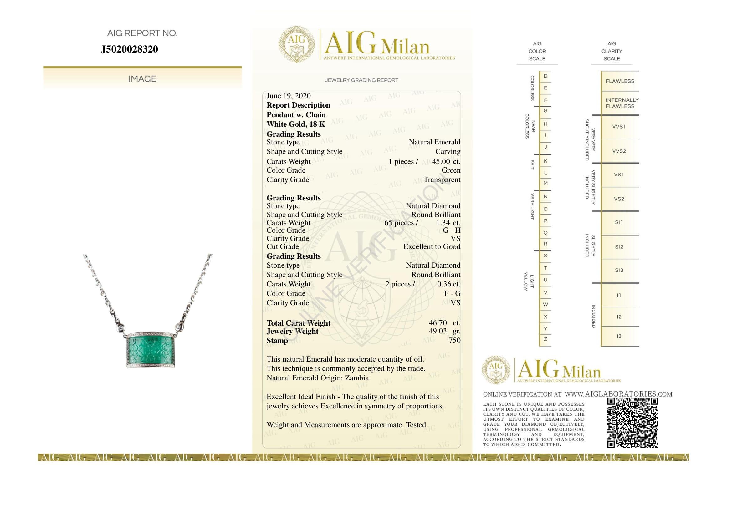 Carved Emerald Pendant Diamond 18 Karat Gold Chain AIG Certified Dome Necklace In New Condition For Sale In Milano, IT