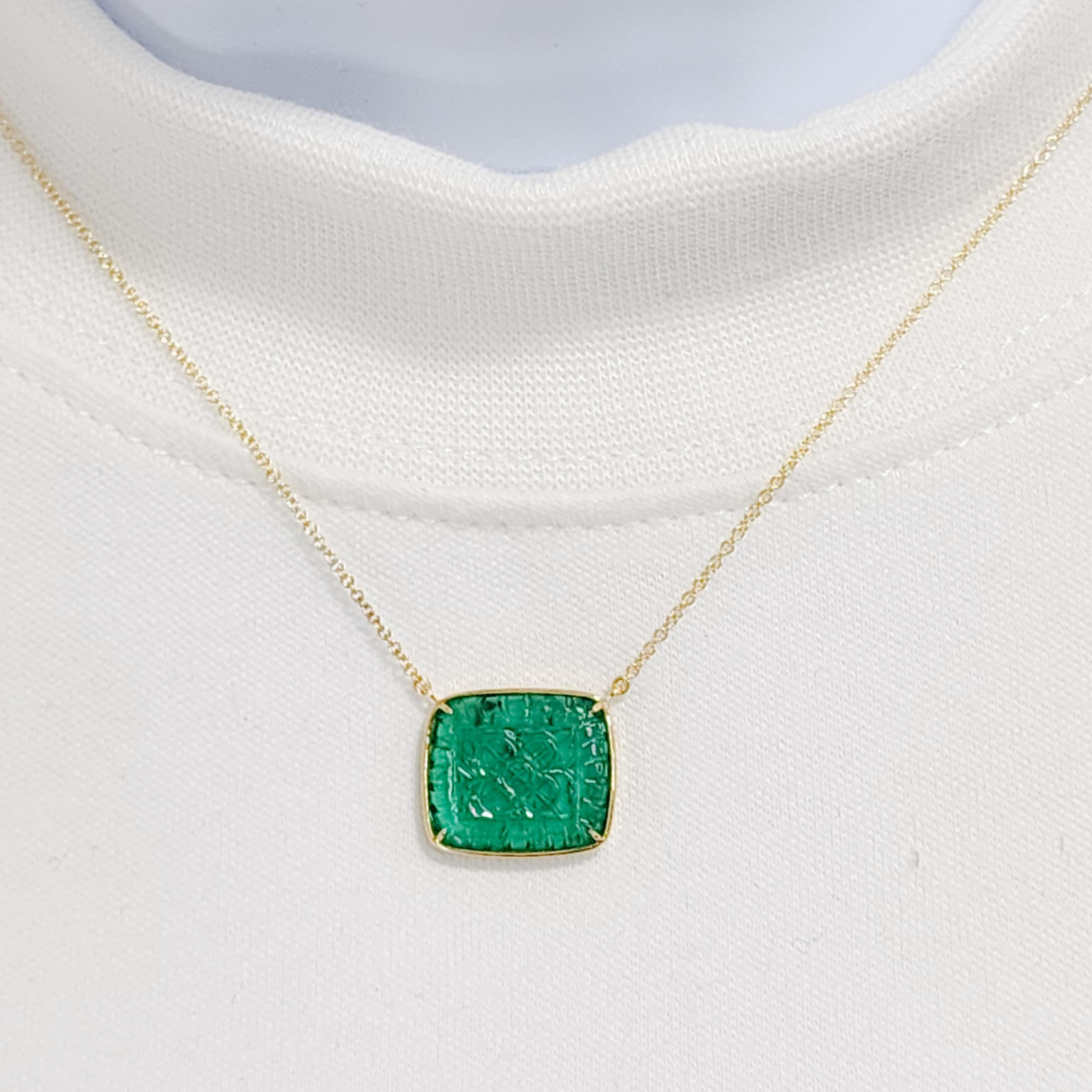 Uncut Carved Emerald Rectangle Pendant Necklace in 18k Yellow Gold