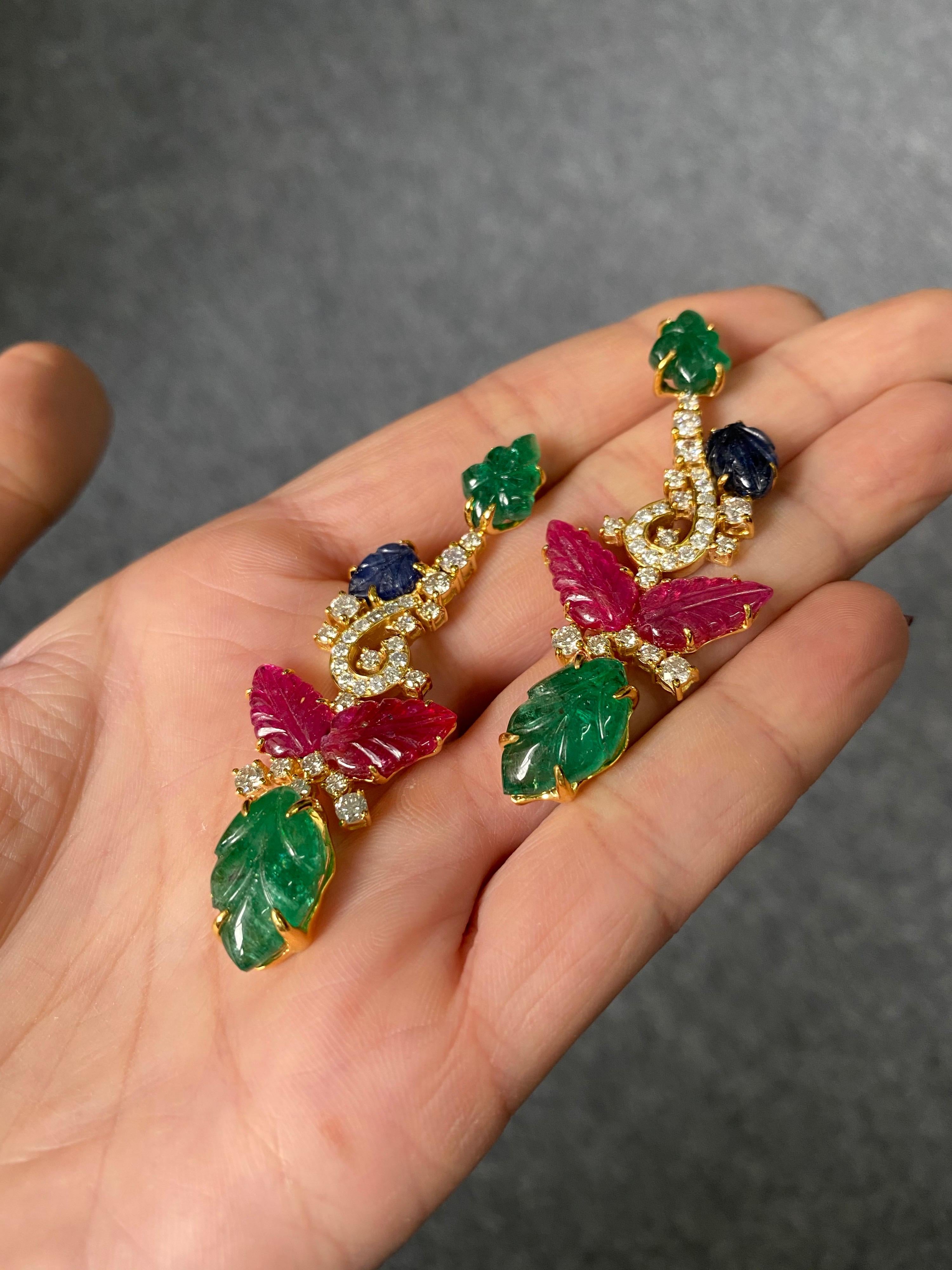 Men's Art Deco Tutti Frutti Carved Emerald, Ruby, Sapphire Dangle Earrings For Sale