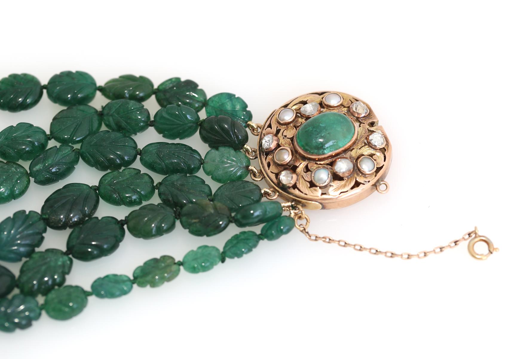 Old European Cut Carved Emeralds Rose-Cut Diamonds Bracelet, 1900 For Sale