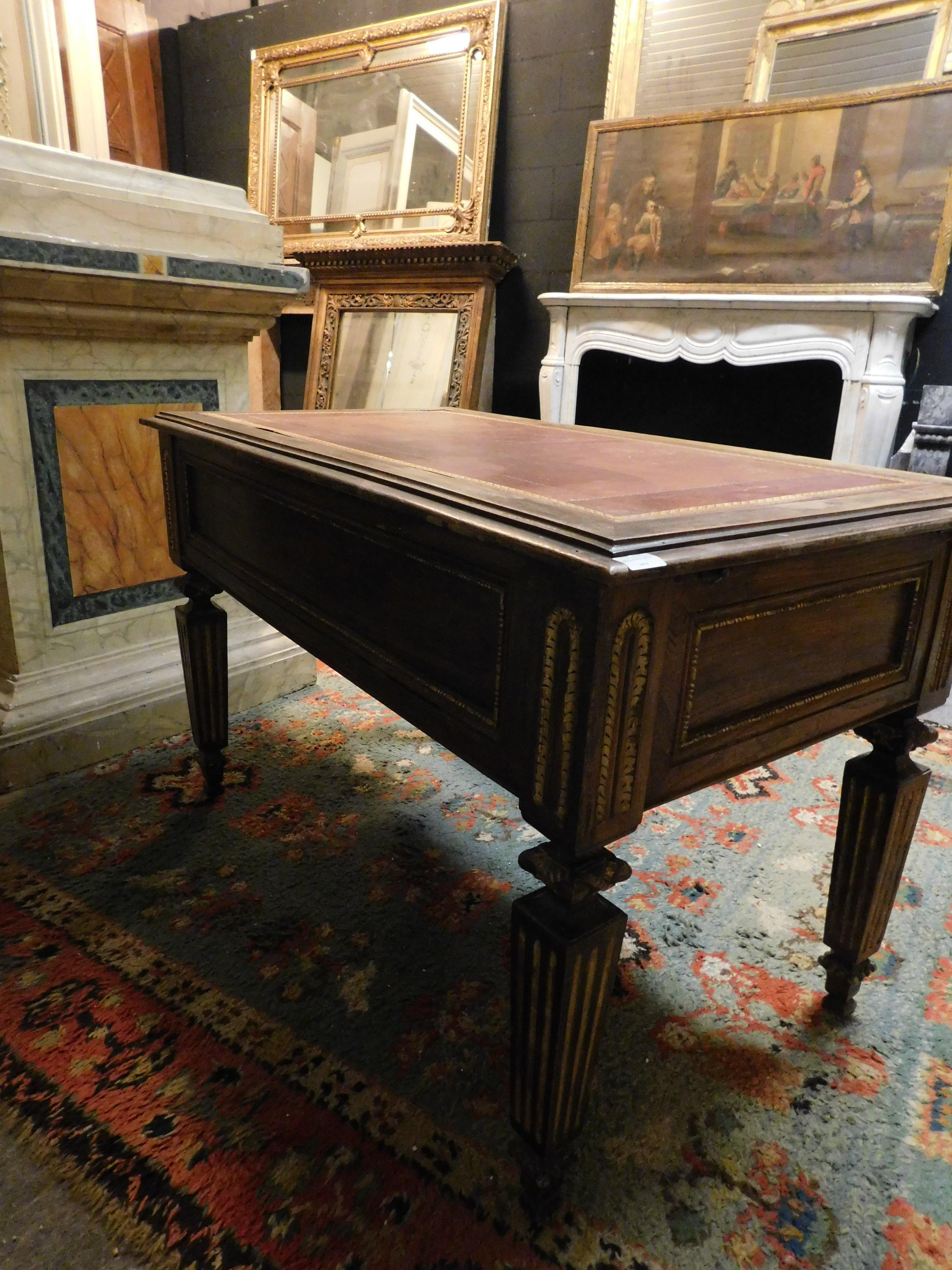 Geschnitzter Empire-Schreibtisch, Nussbaum, mit aufklappbaren Seitenregalen, Italien im Angebot 2