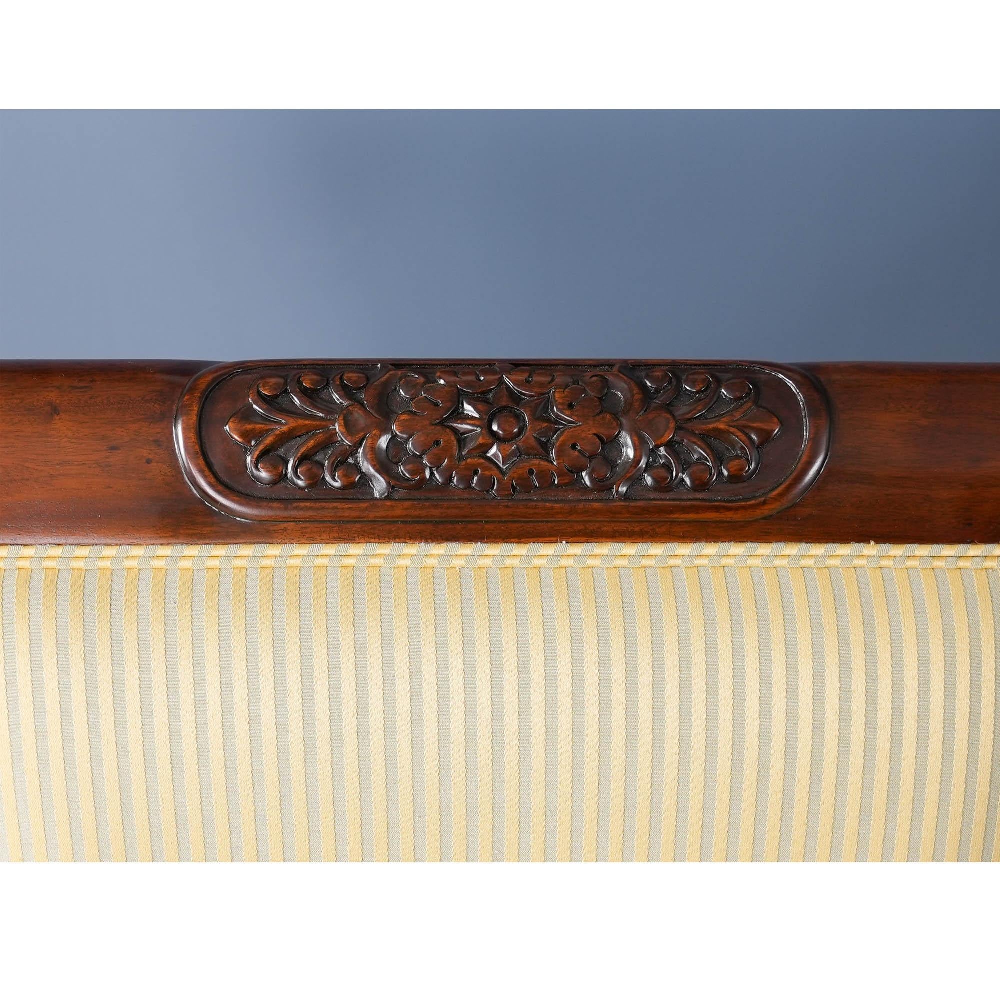 Chaises tapissées Empire sculptées, ensemble de 10 pièces en vente 4