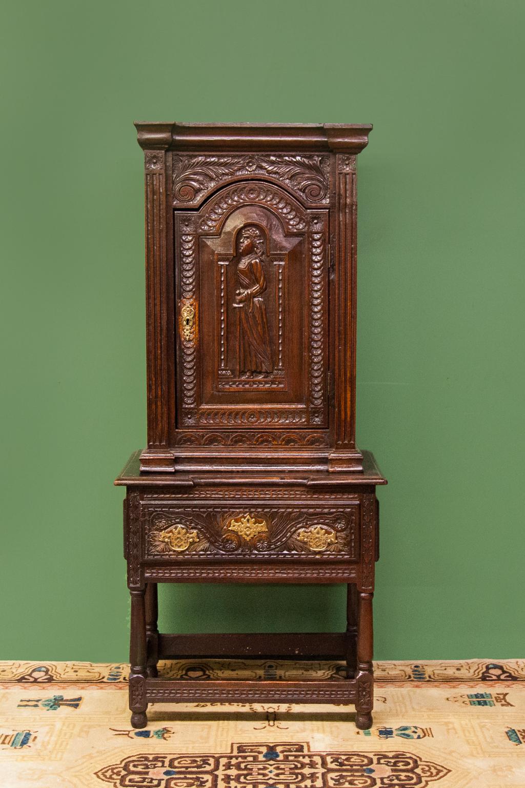 Carved English Oak Court Cupboard For Sale 2