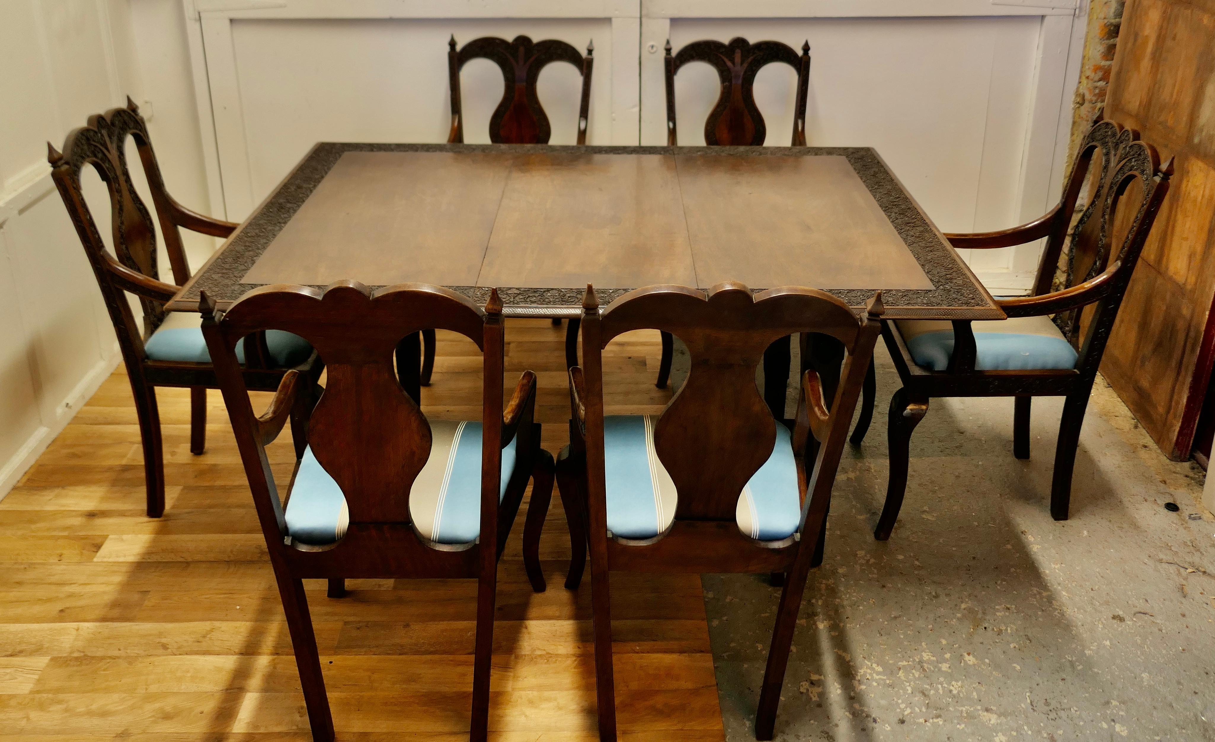 Belle Époque Carved Extending Table and 6 Matching Carver Chairs