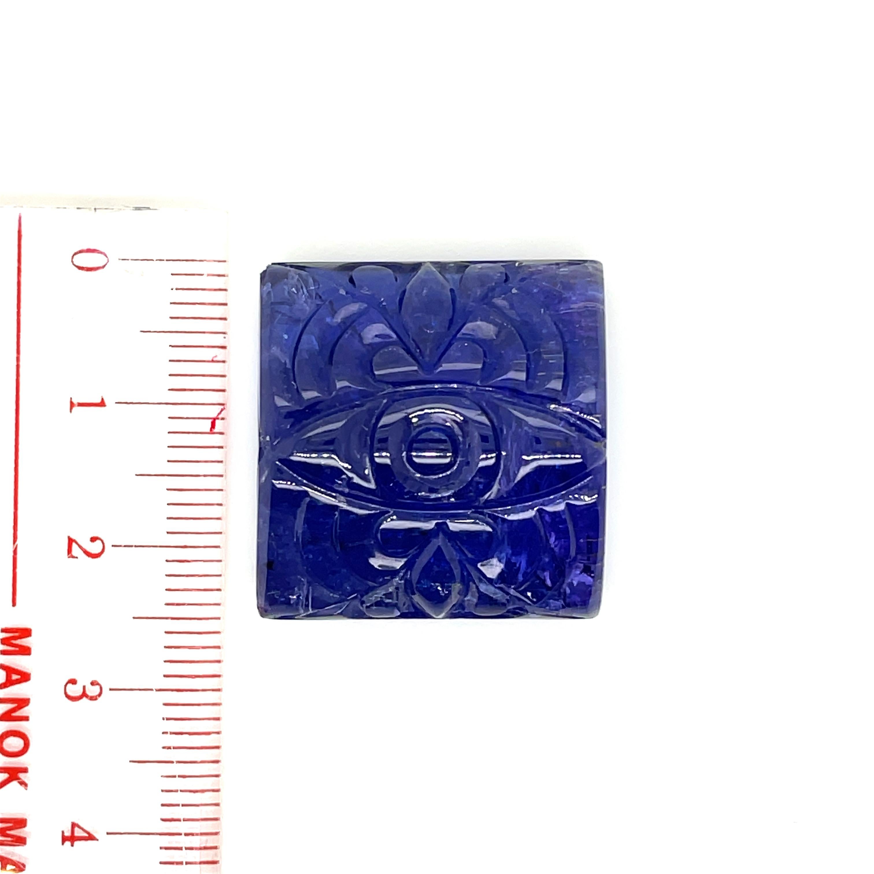 Women's or Men's Carved Eye Tanzanite Cts 79.71 For Sale