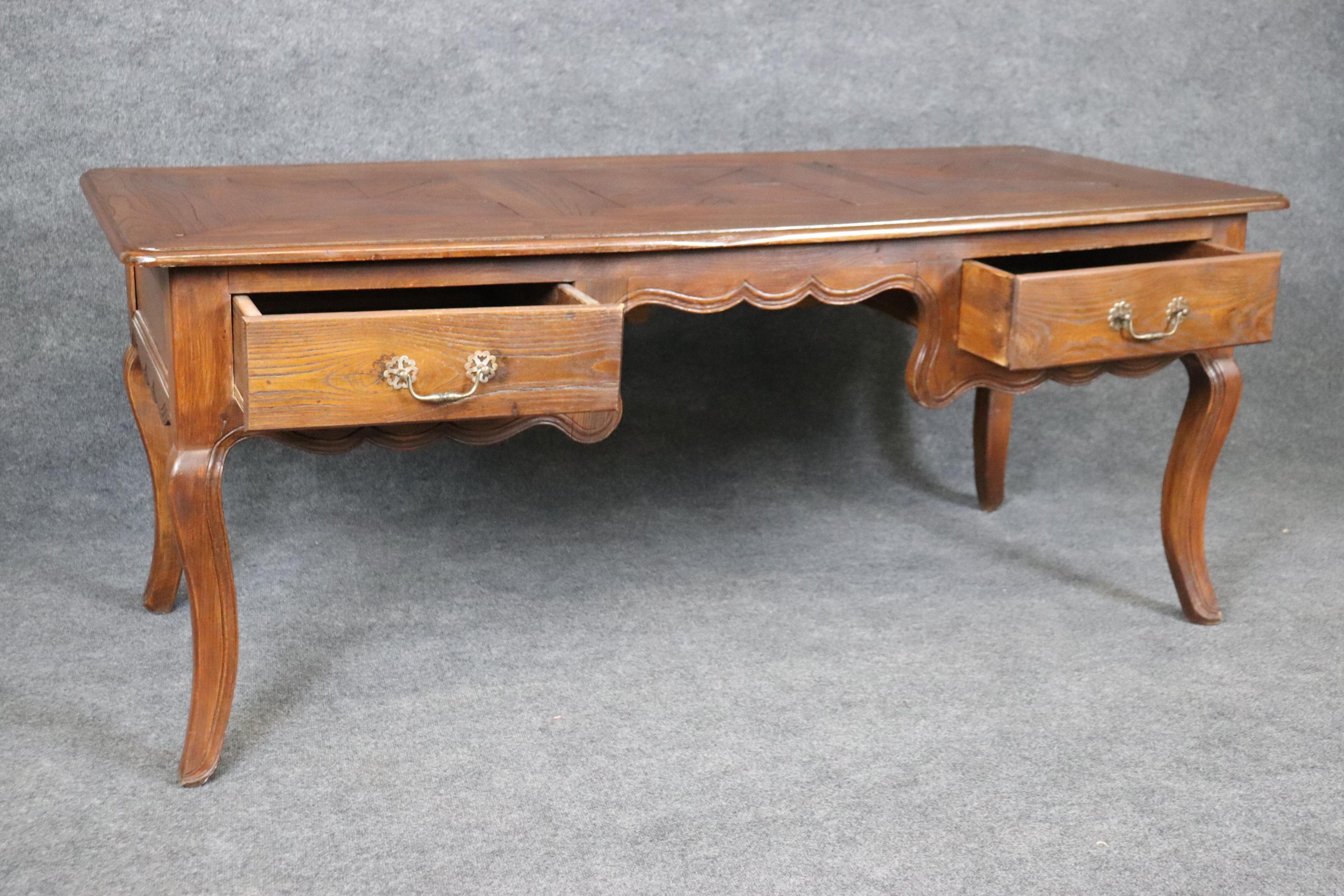 Carved Floral Back 18th Century Country French Carved Walnut Writing Desk  For Sale 2
