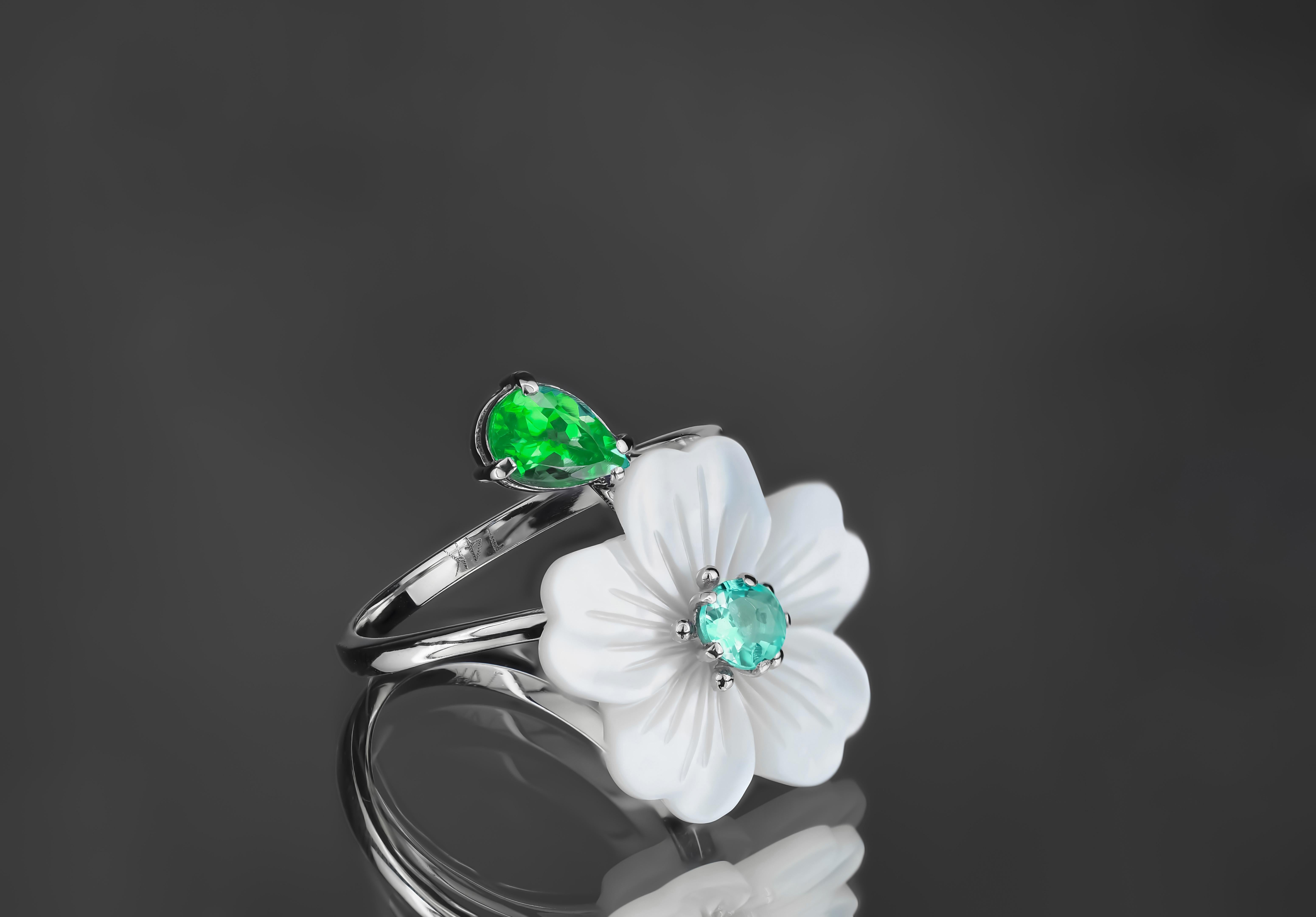 For Sale:  Carved Flower 14k ring with gemstones 4