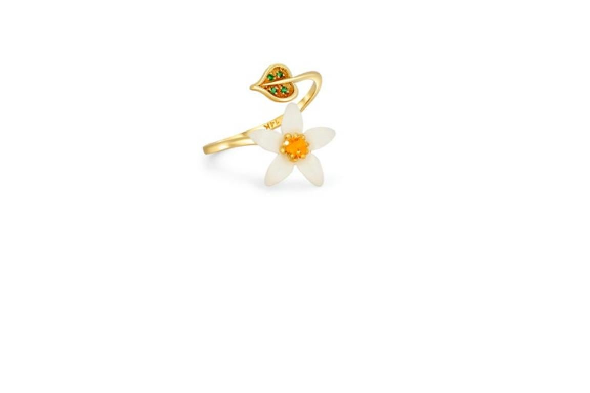 Carved Flower 14k Ring with Gemstones 5