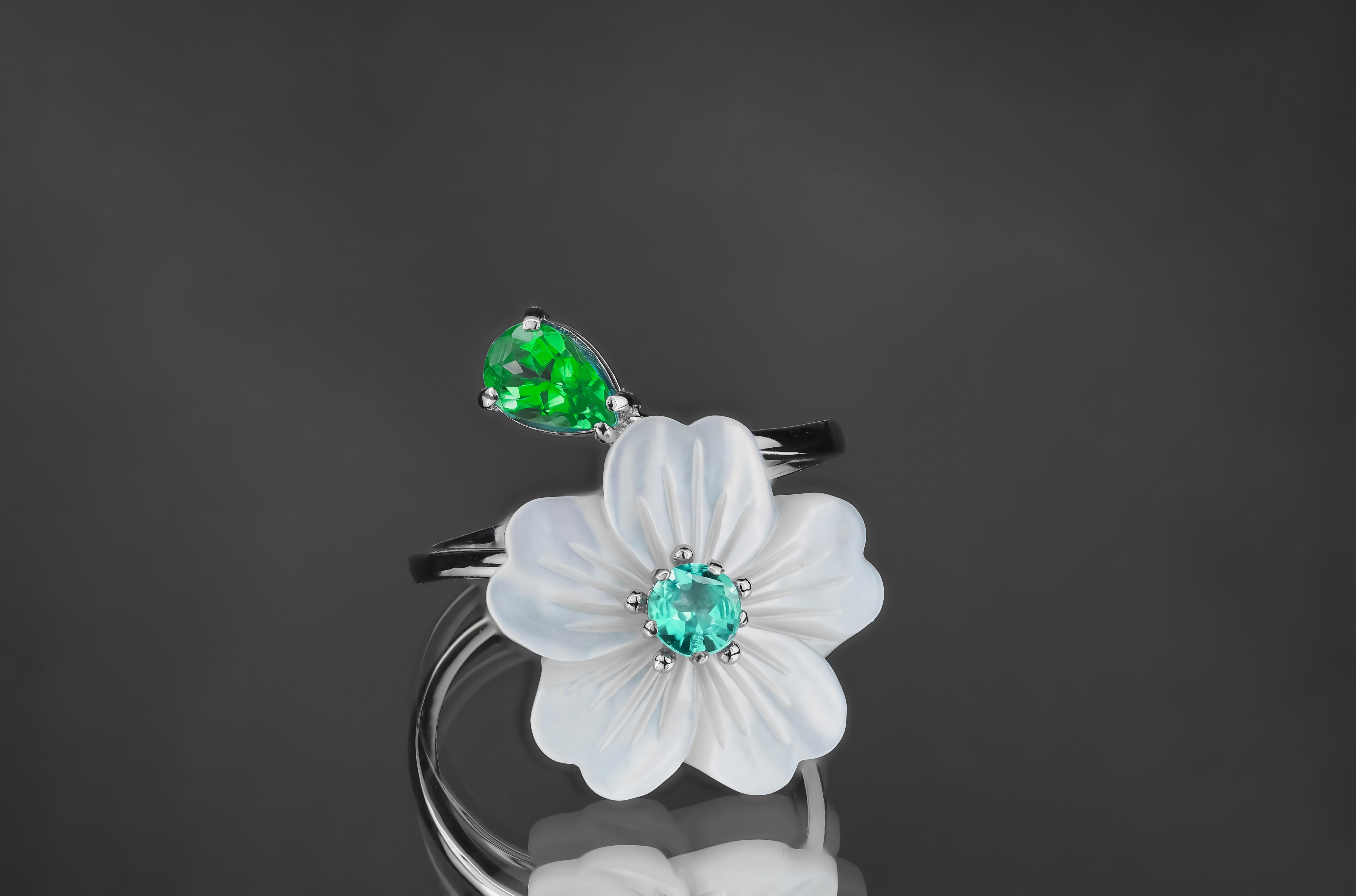 For Sale:  Carved Flower 14k ring with gemstones 5
