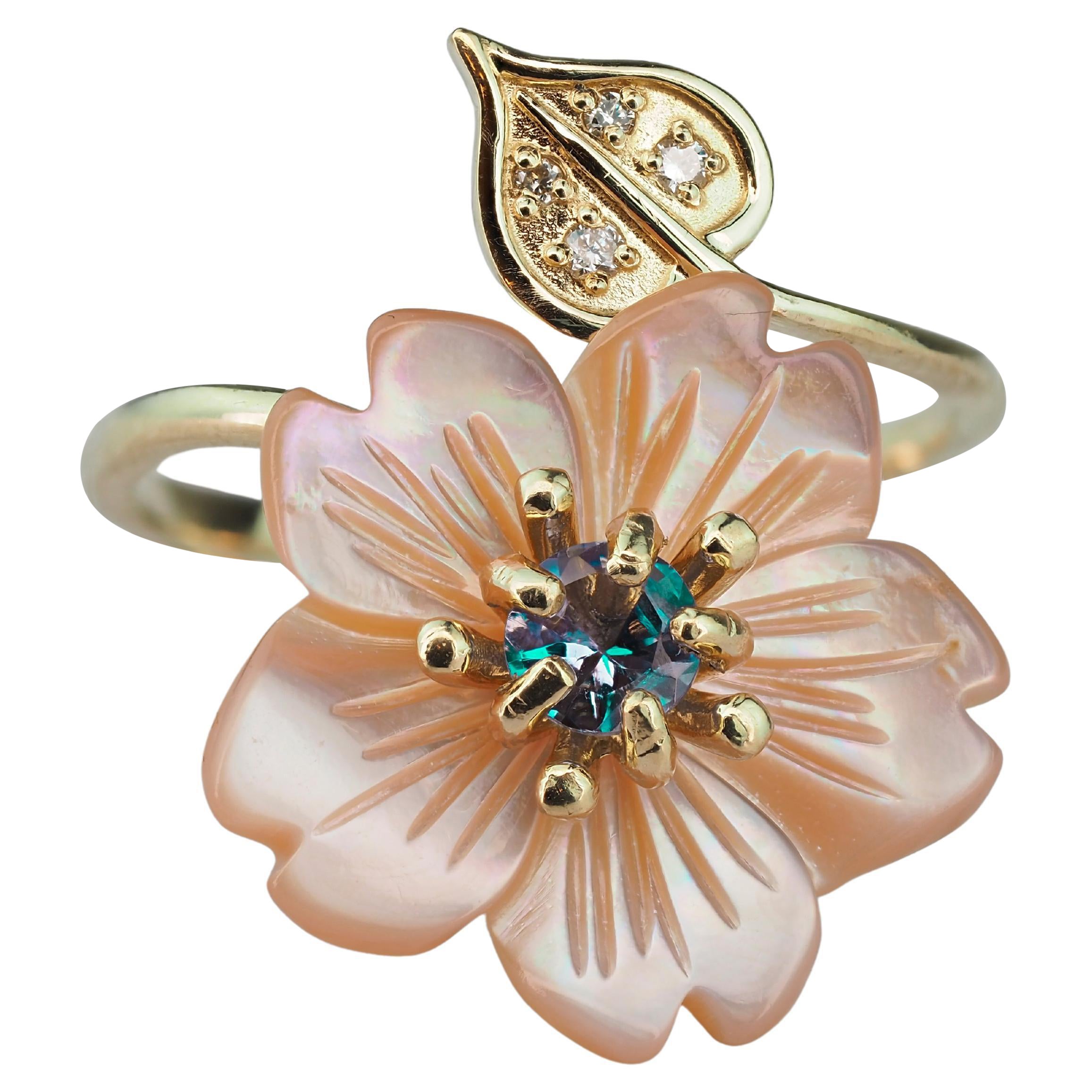 Geschnitzte Blume 14k Ring mit Edelsteinen