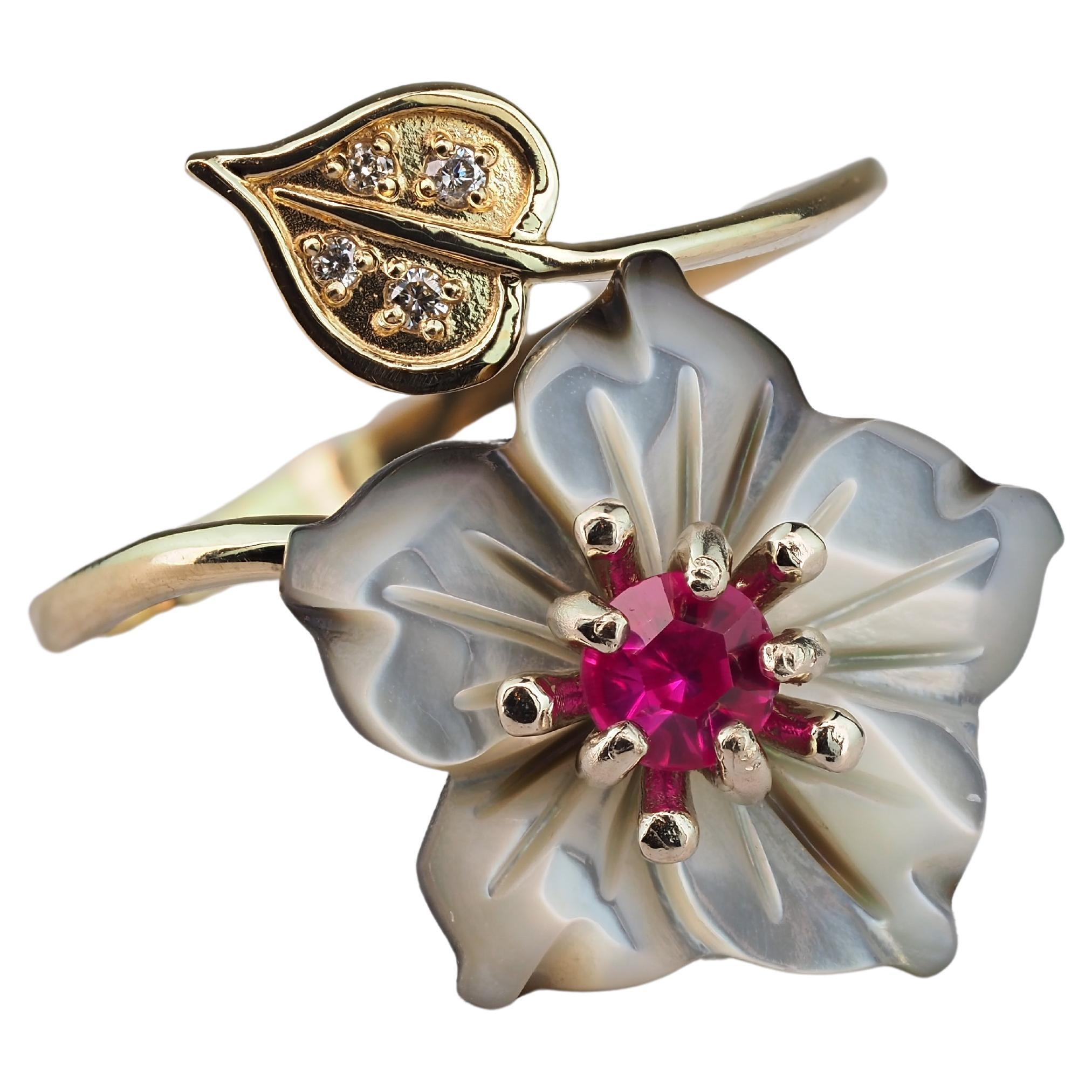 Carved Flower 14k ring with gemstones For Sale