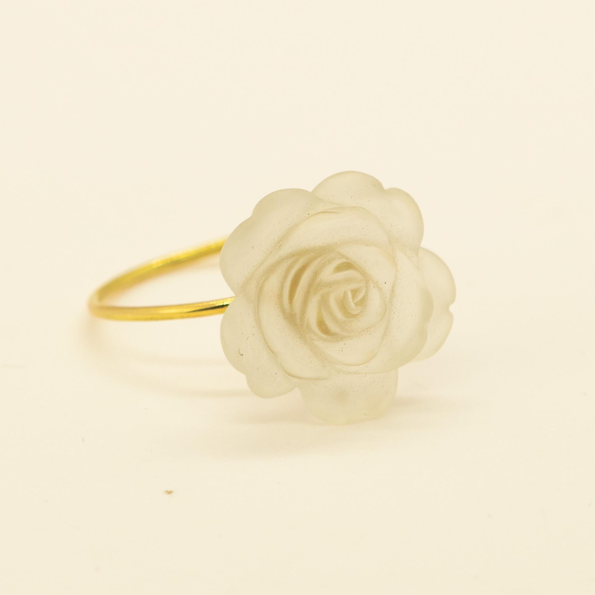 Flor Tallada Oro 18 Kilates Cristal de Roca Rosa Anillo Hecho a Mano Intini Jewels Artista en venta