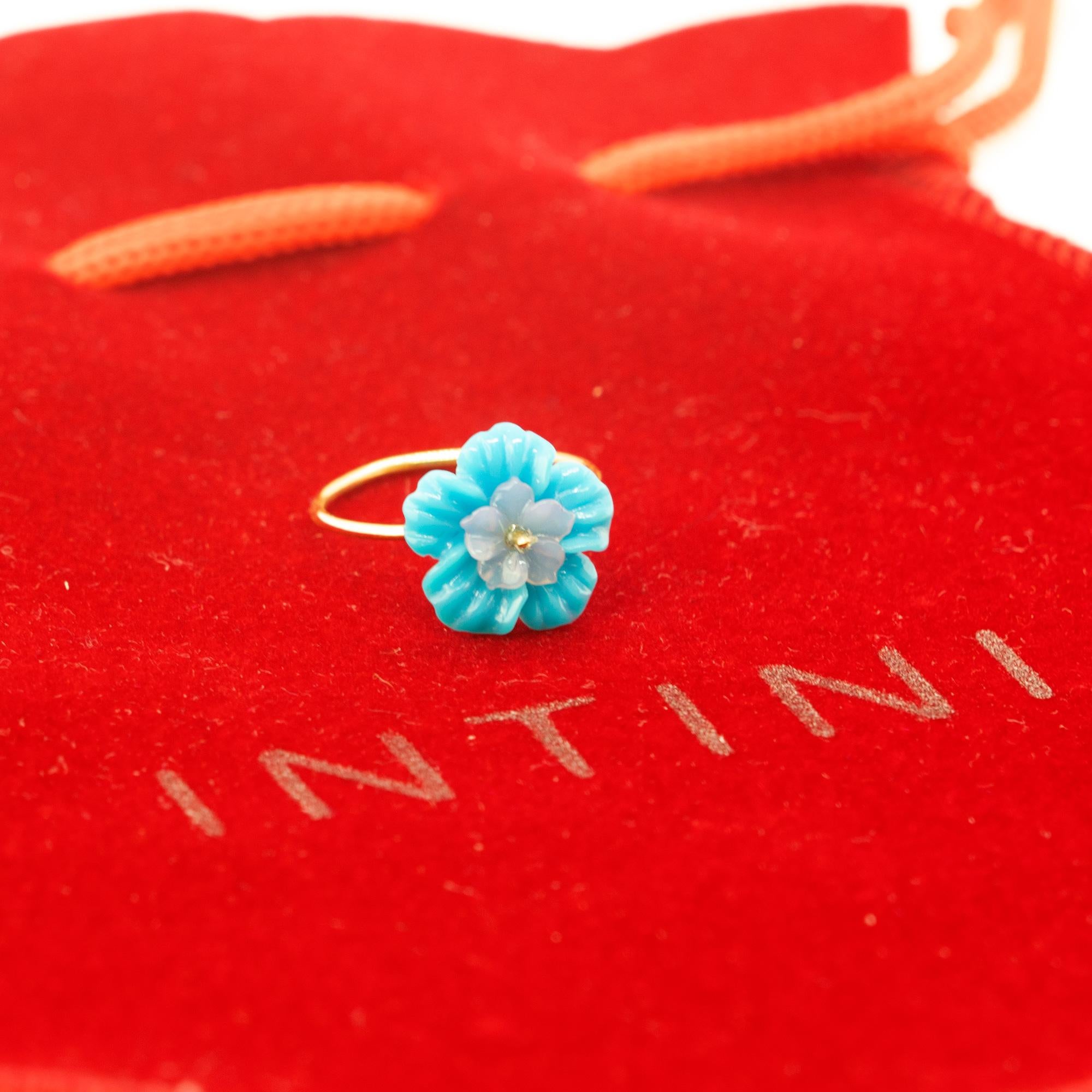 Carved Flower 18K Gold Turquoise Rose Agate Spring Chic Ring Intini Jewels For Sale 5