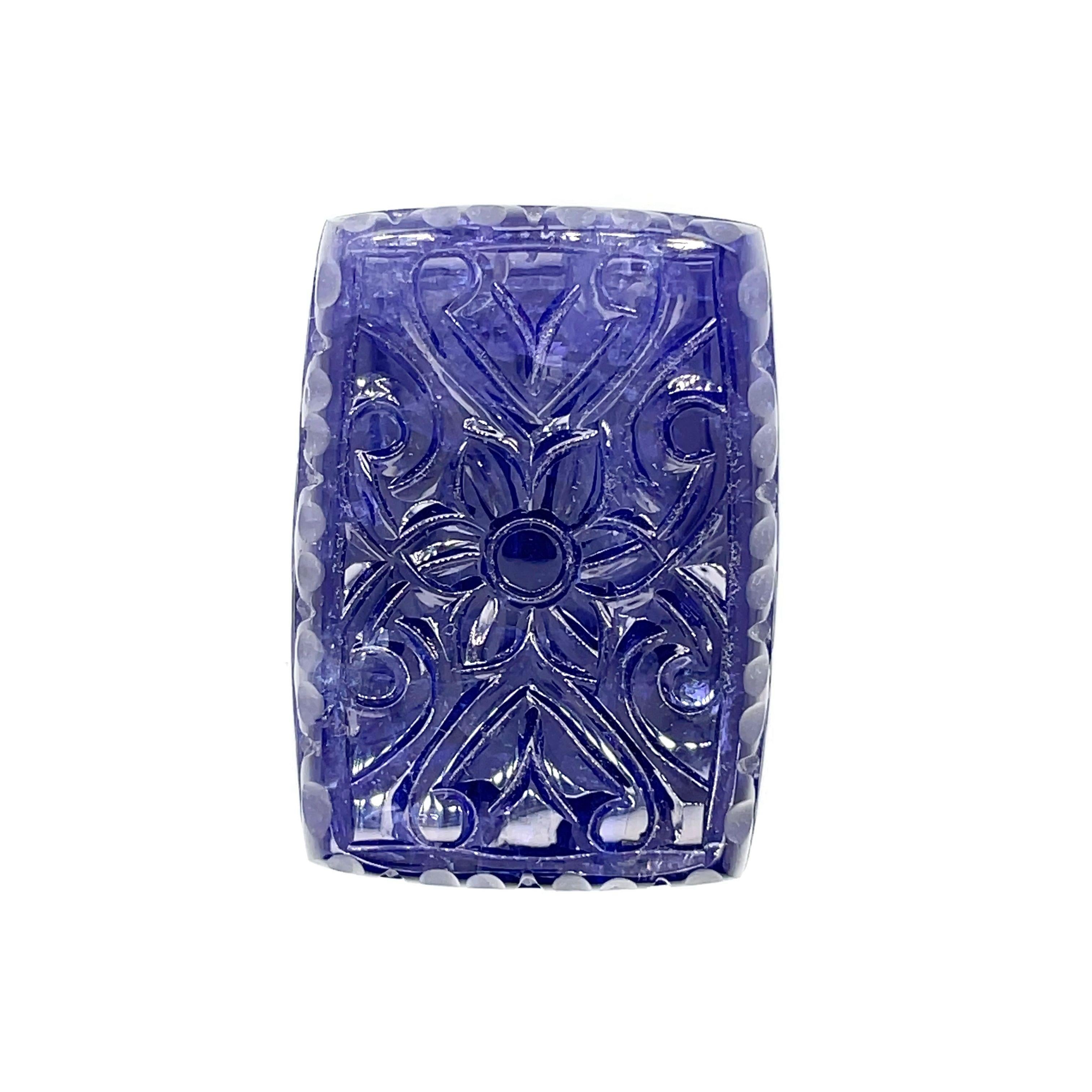 Carved Flower Tanzanite Cts 229.17 In New Condition For Sale In Hong Kong, HK