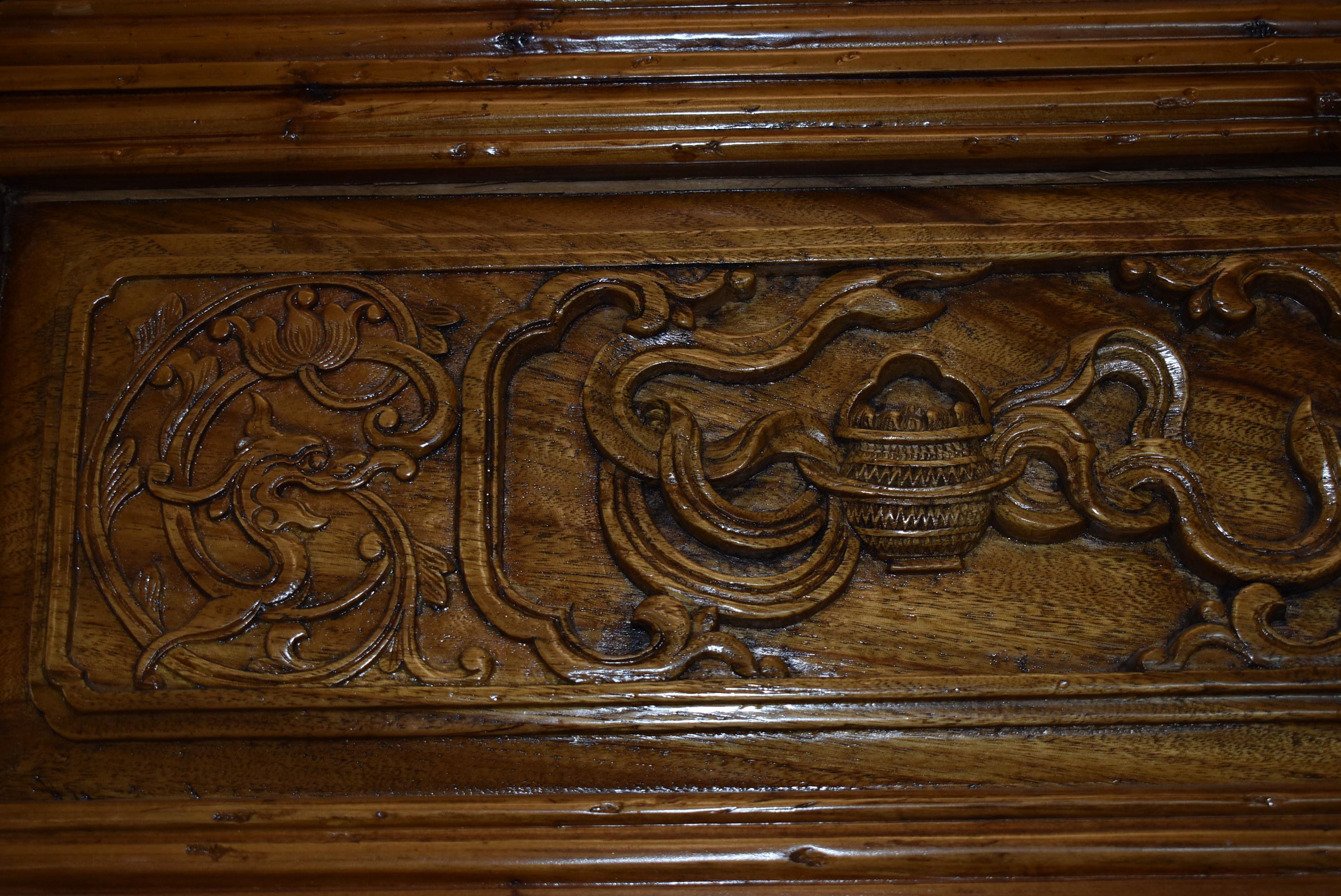 Carved Four-Panel Asian Style Screen Flowers Vases and Dragons In Good Condition For Sale In Toledo, OH