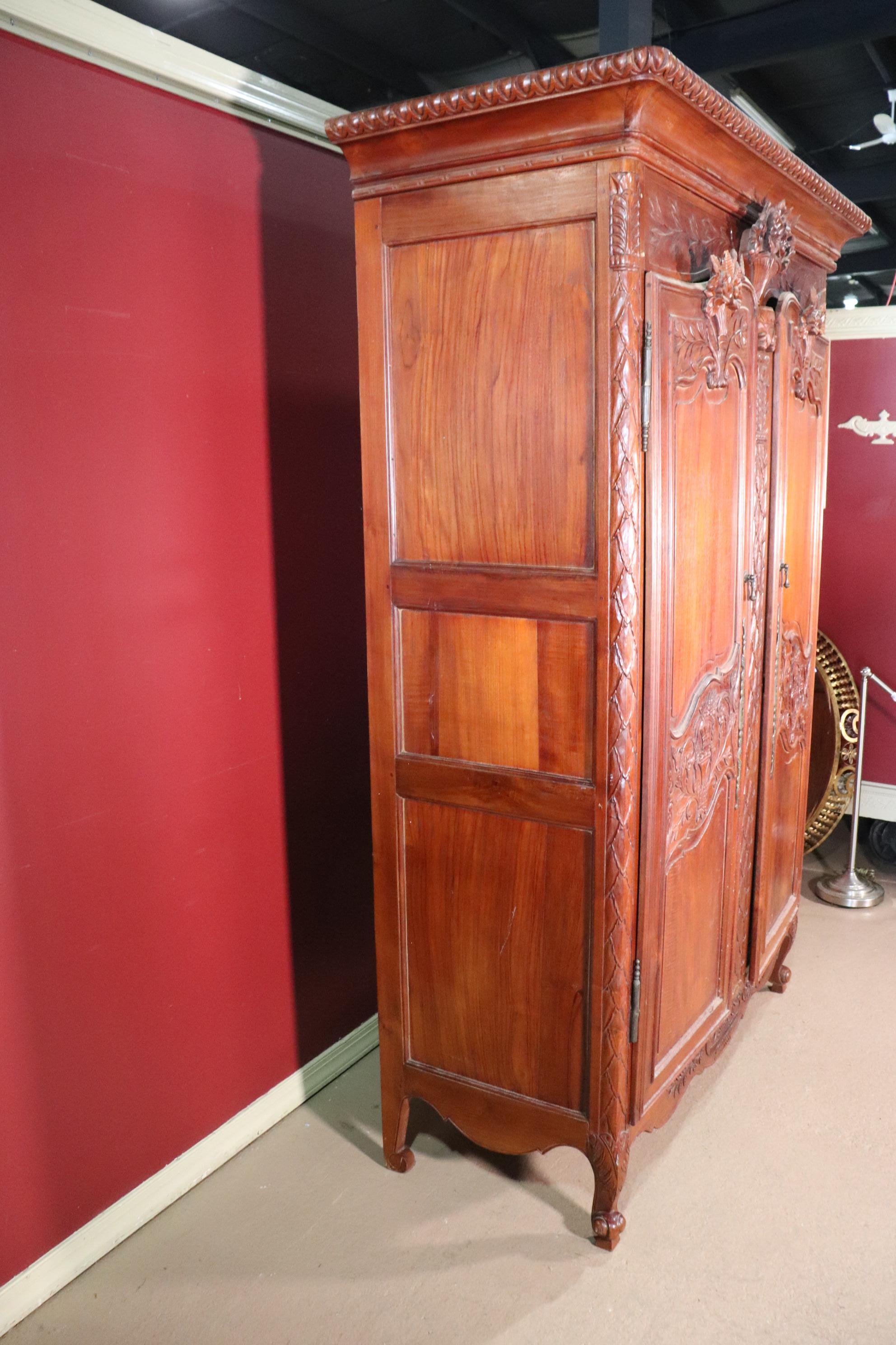 Carved French Country Louis XV Solid Teak Armoire Wardrobe In Good Condition In Swedesboro, NJ