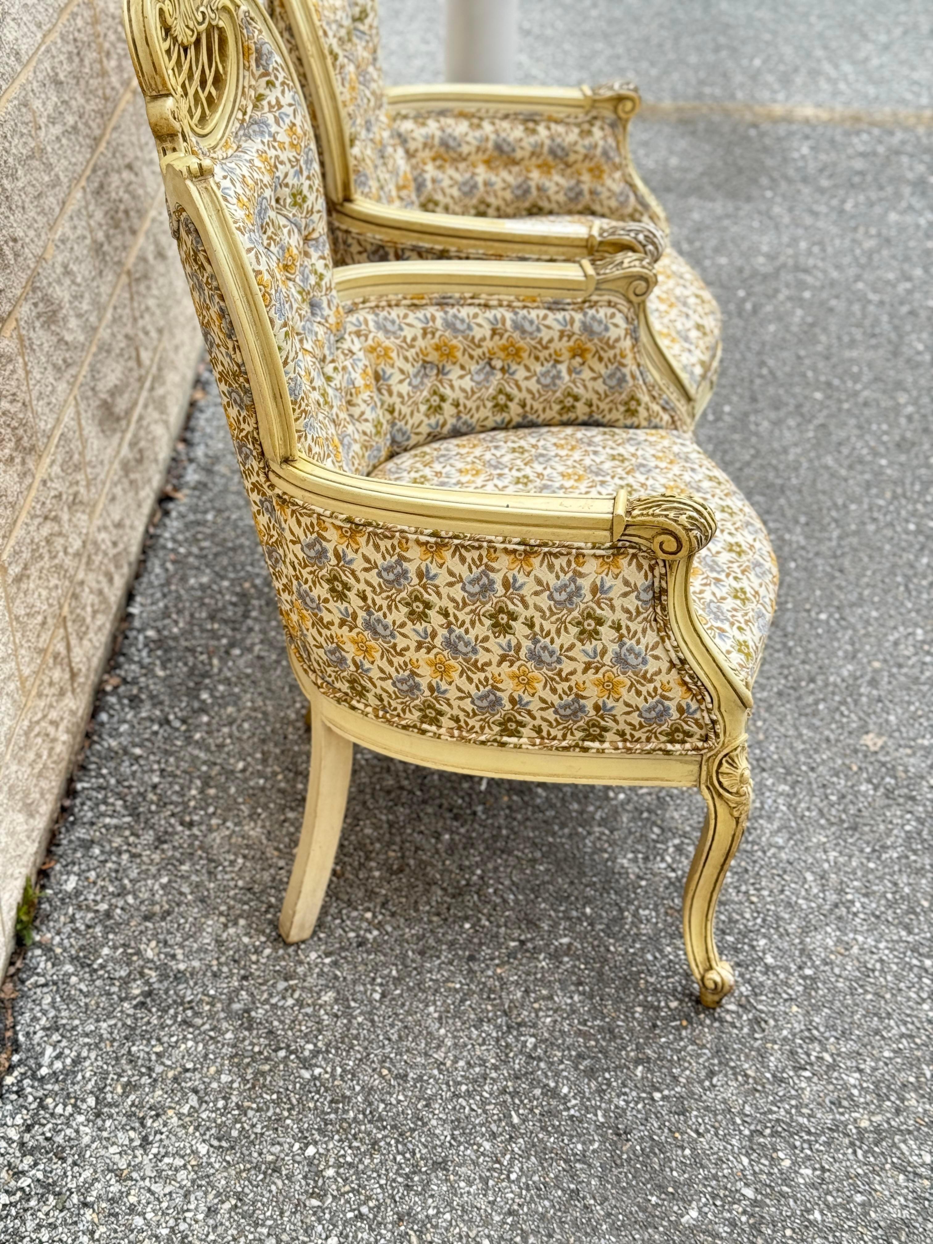 Carved French Louis XVI Style Bergere Armchairs With Floral Upholstery For Sale 1