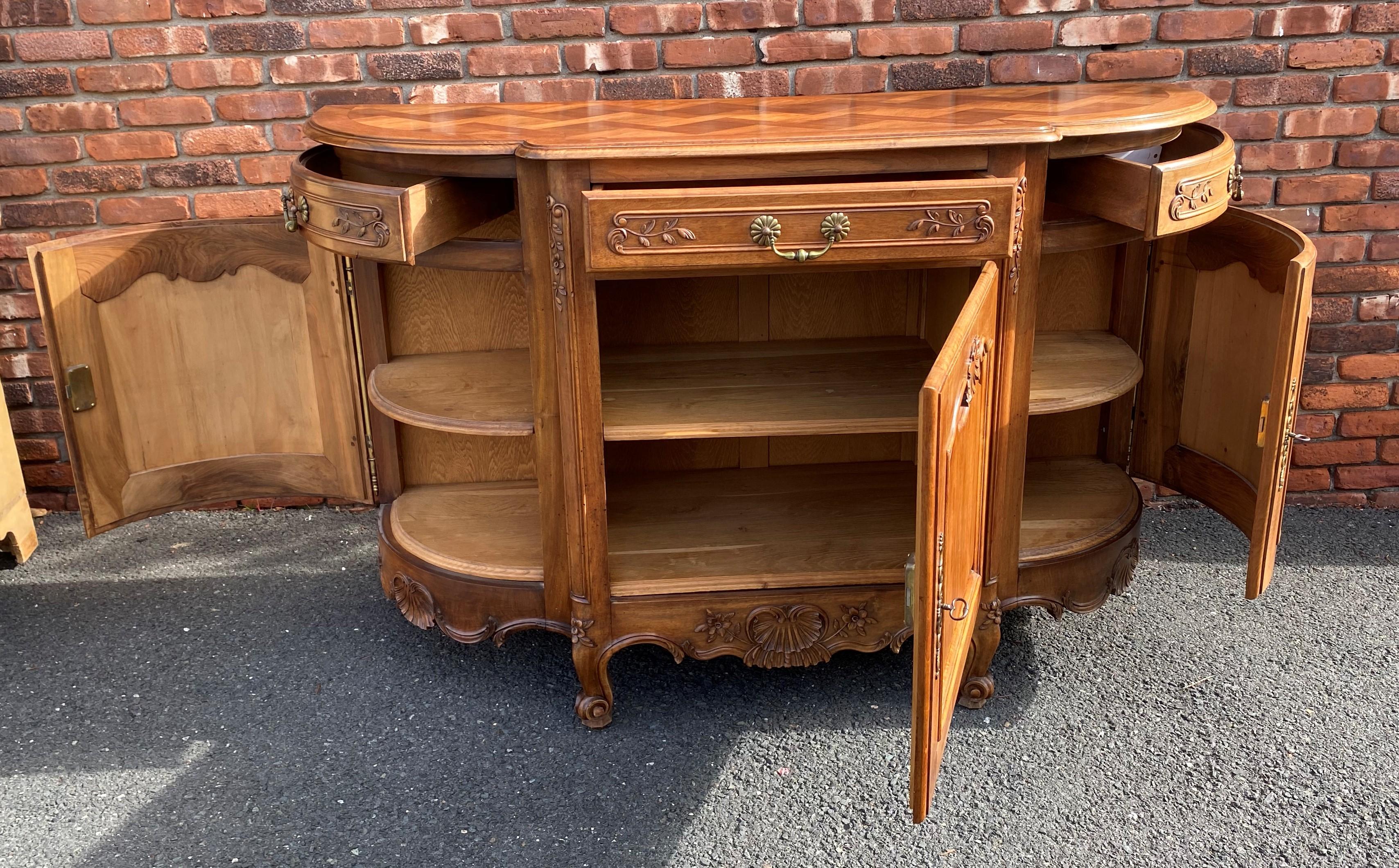 Carved French Oak Buffet In Good Condition For Sale In Livingston, NJ