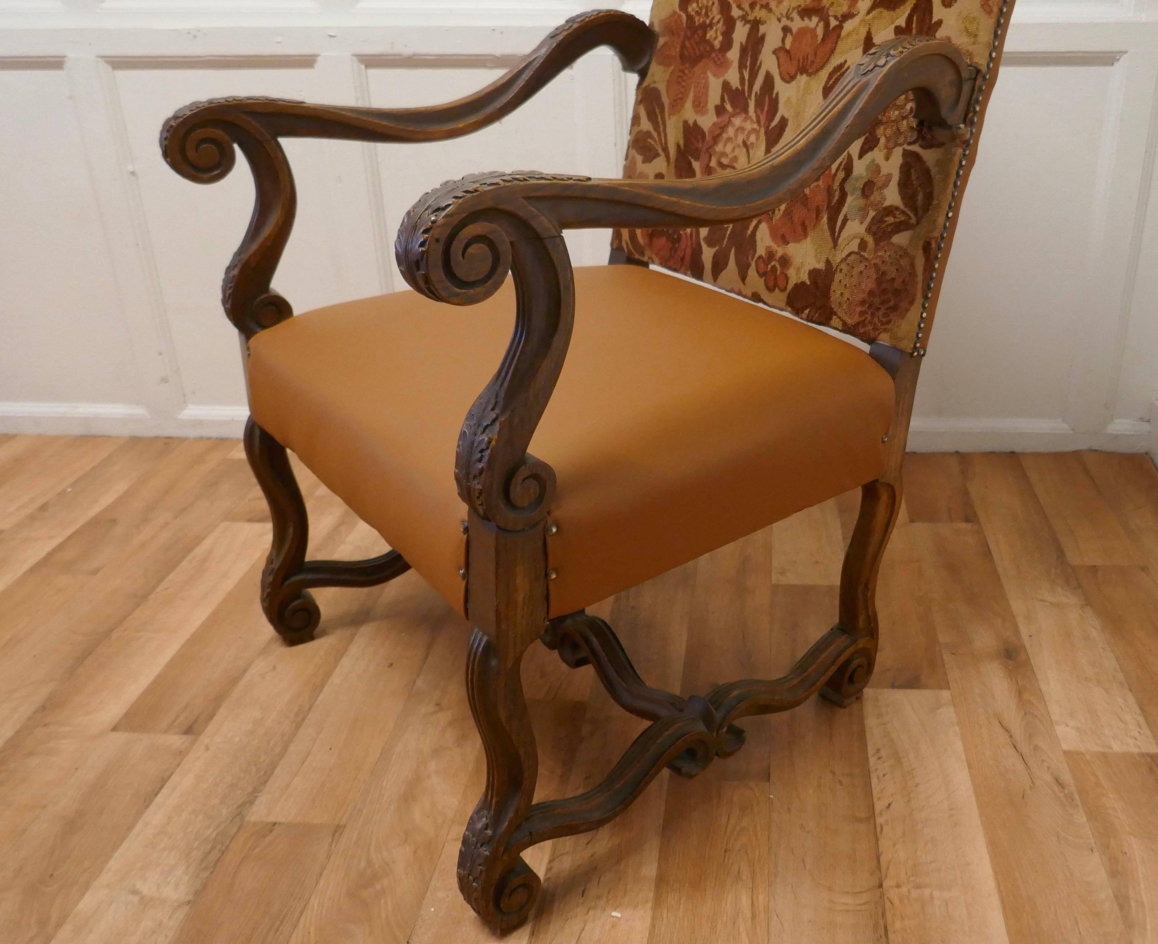 Napoléon III Fauteuil trône de salon en chêne français sculpté, tissu d'ameublement graphique original en vente