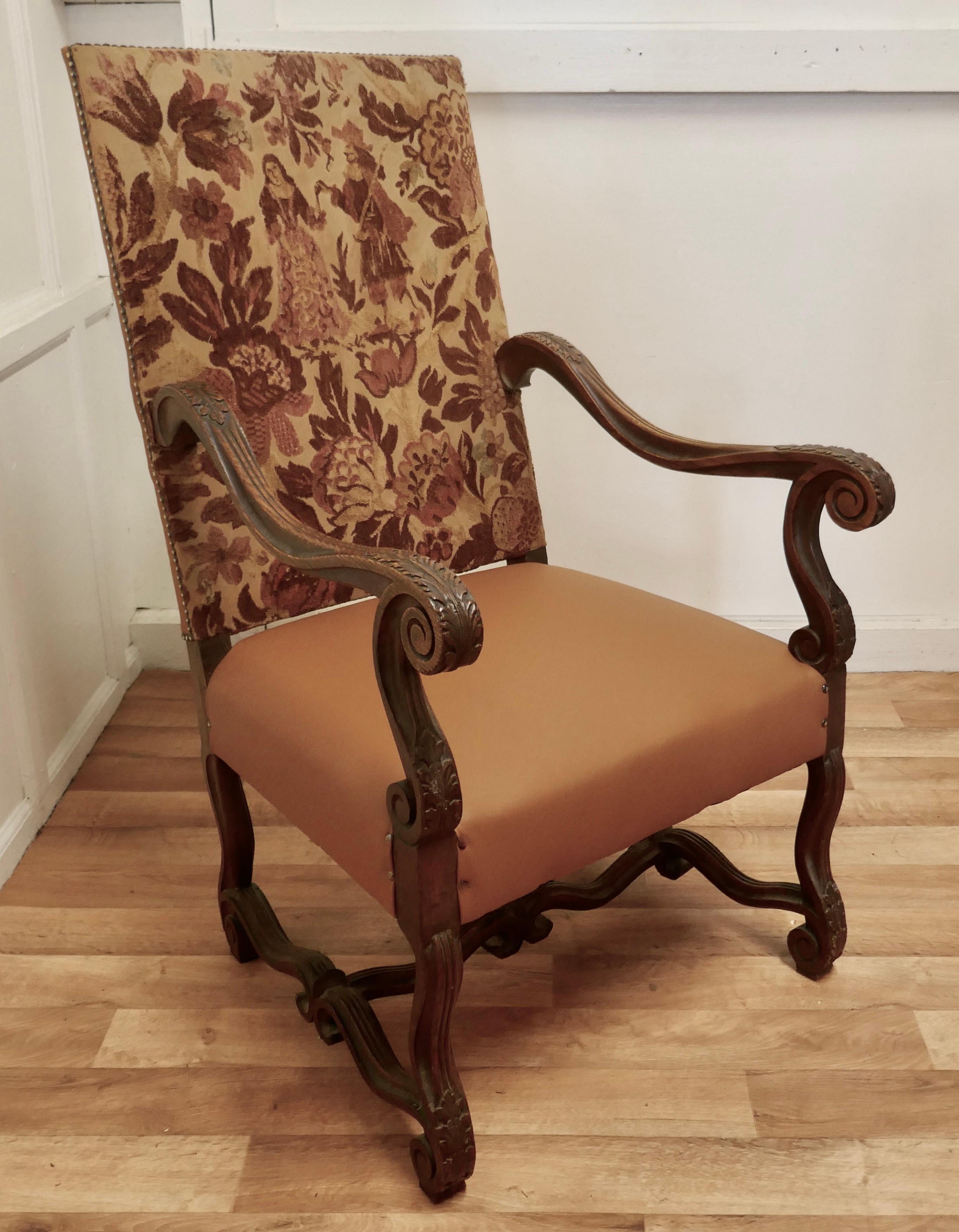Carved French Oak Salon Throne Chair, Original Pictorial Upholstery In Good Condition For Sale In Chillerton, Isle of Wight