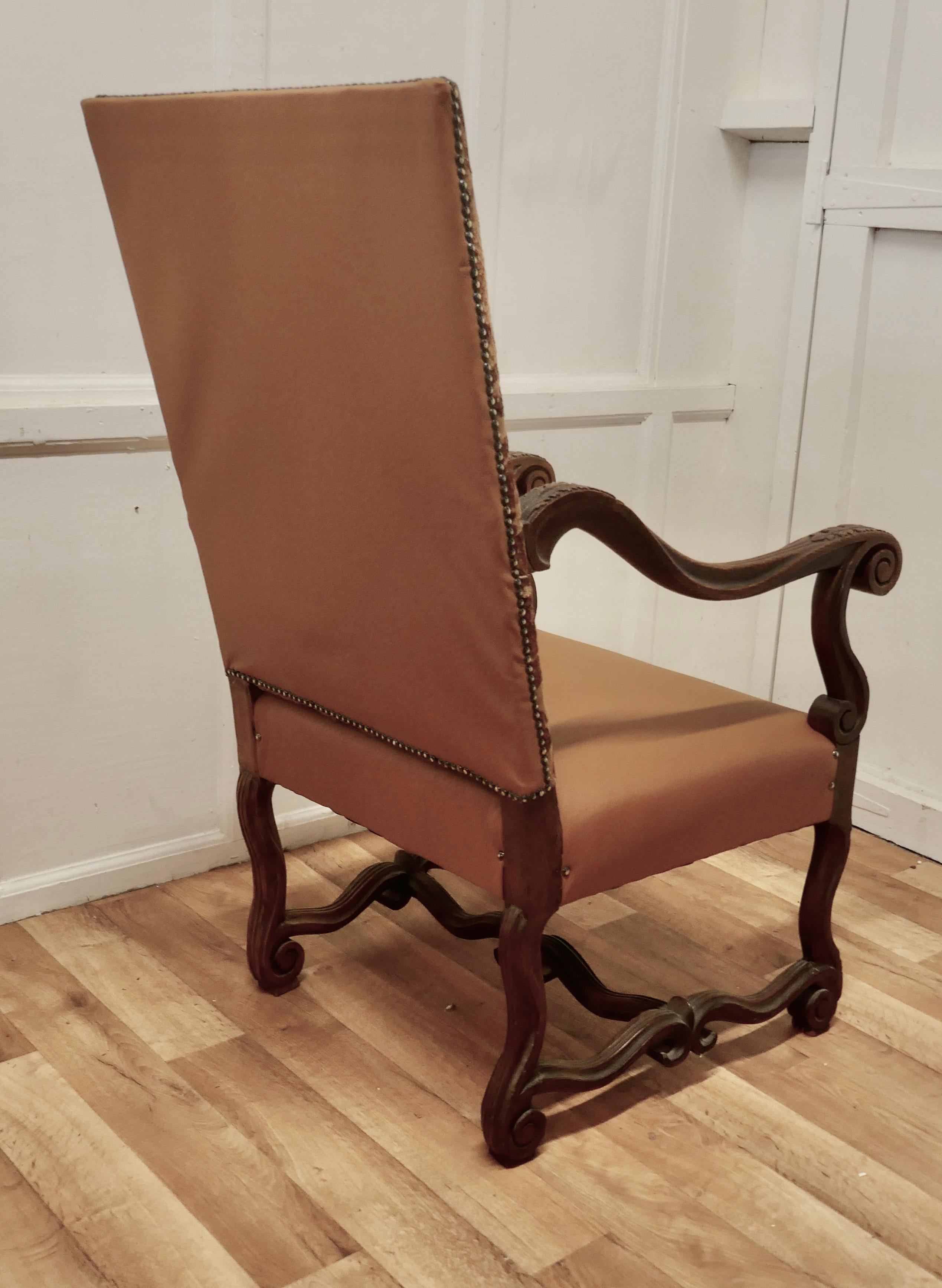 Carved French Oak Salon Throne Chair, Original Pictorial Upholstery For Sale 2