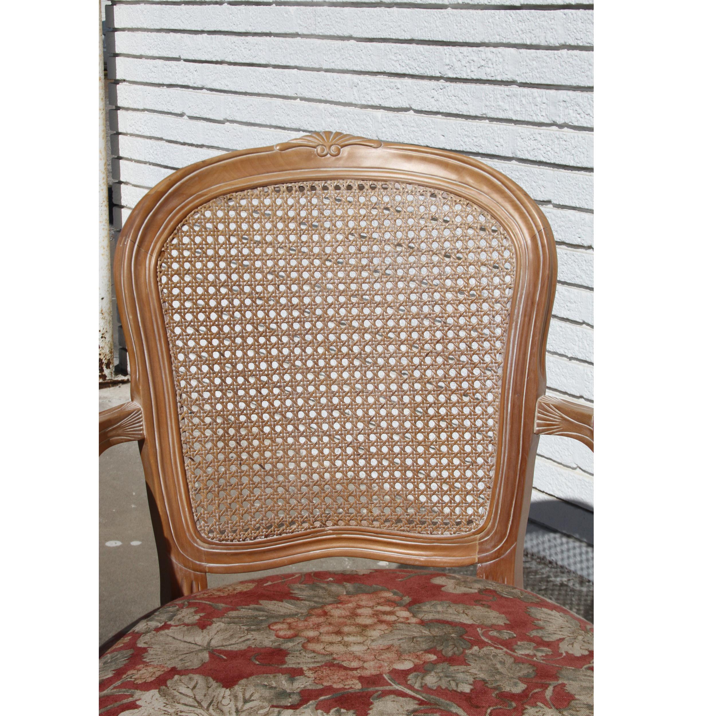 Carved French Style King Cane Back Chair In Good Condition For Sale In Pasadena, TX