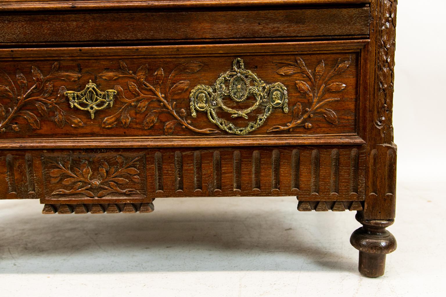 Carved French Three Drawer Commode In Good Condition In Wilson, NC
