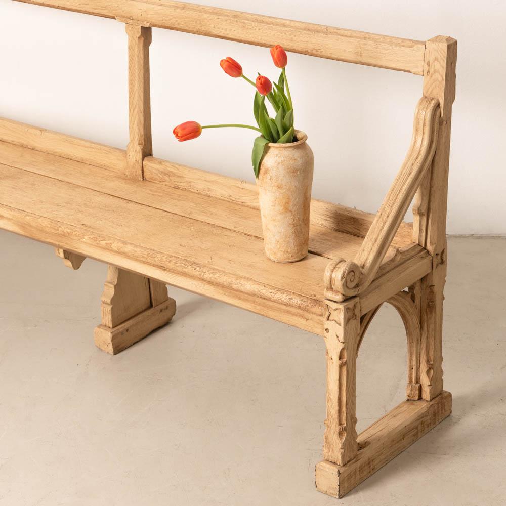 Carved French Wood Bench with Back In Good Condition For Sale In Los Angeles, CA
