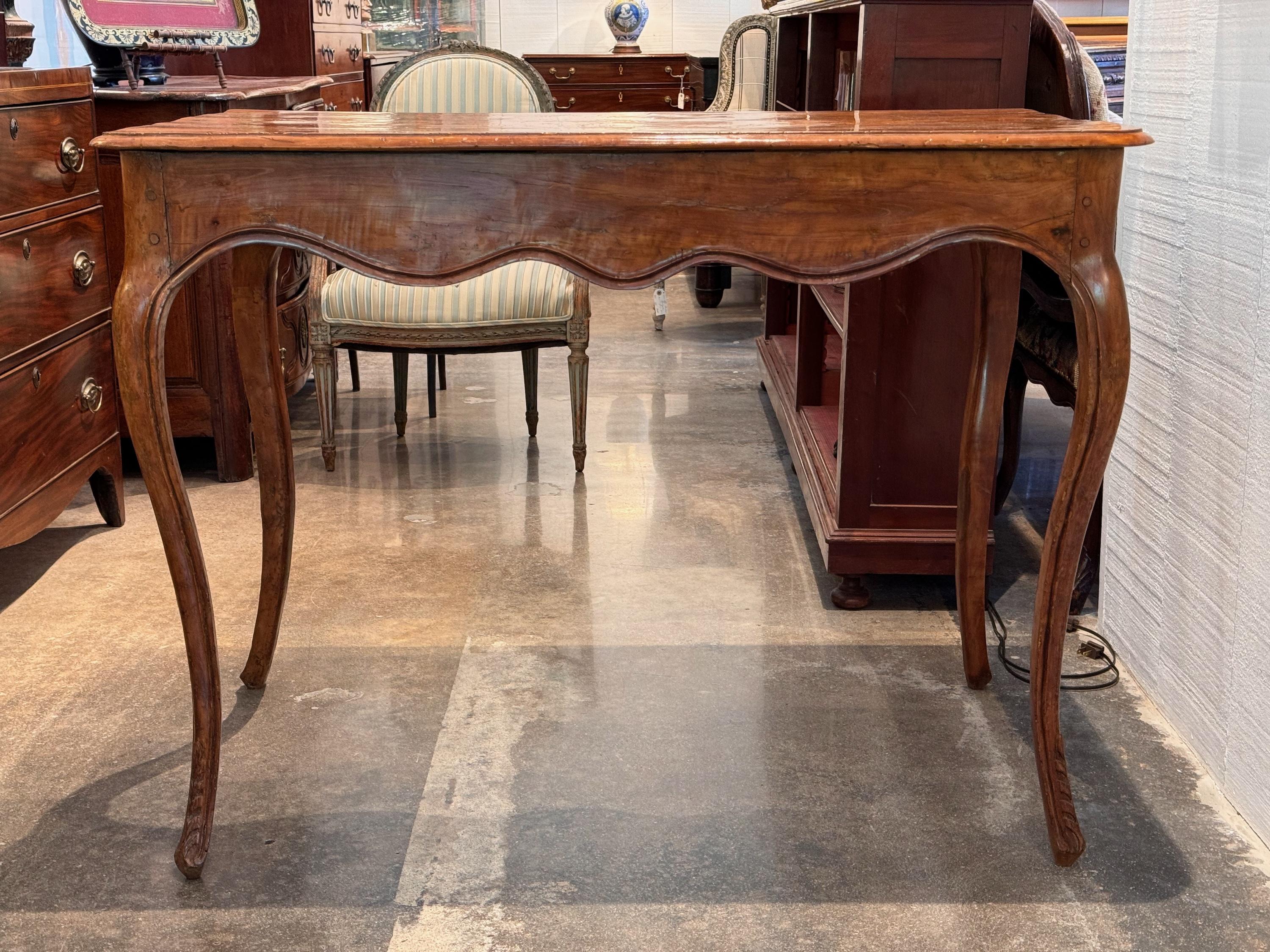 Lovely table, great patina and proportions.