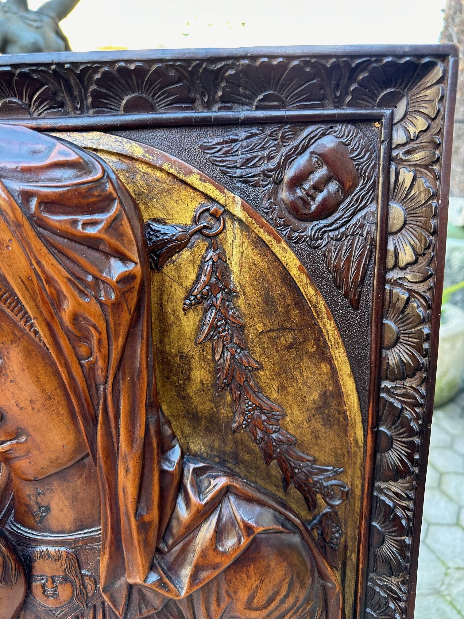 Carved Fruitwood Plaque of Virgin and Child Madonna, after Donatello Sculpture For Sale 5