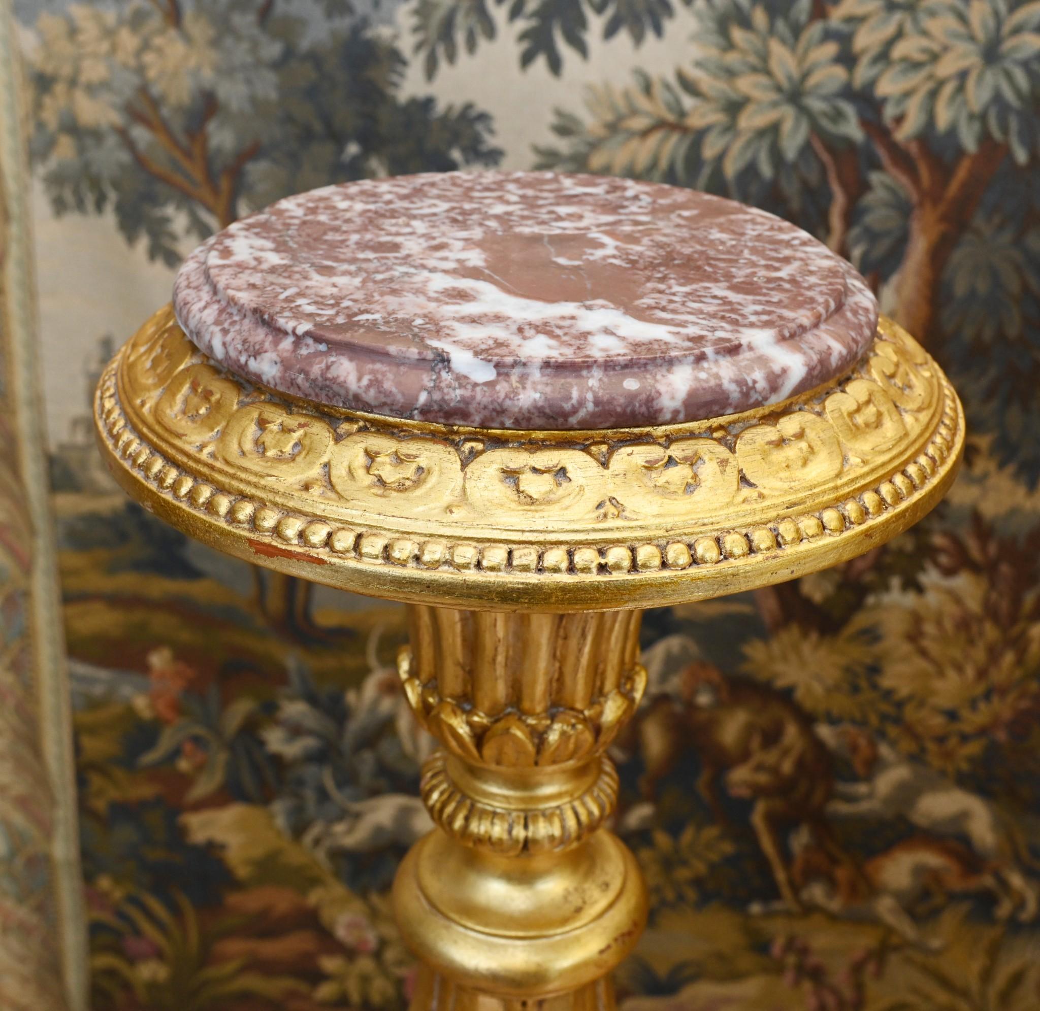 Gorgeous pair of carved giltwood French pedestal stands in the Empire style
Great for displaying decorative pieces such as vases and busts
Intricately carved with shell motifs, acanthus scrolls and other decorative motifs
Come view in our Canonbury