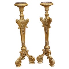 Pedestales de madera