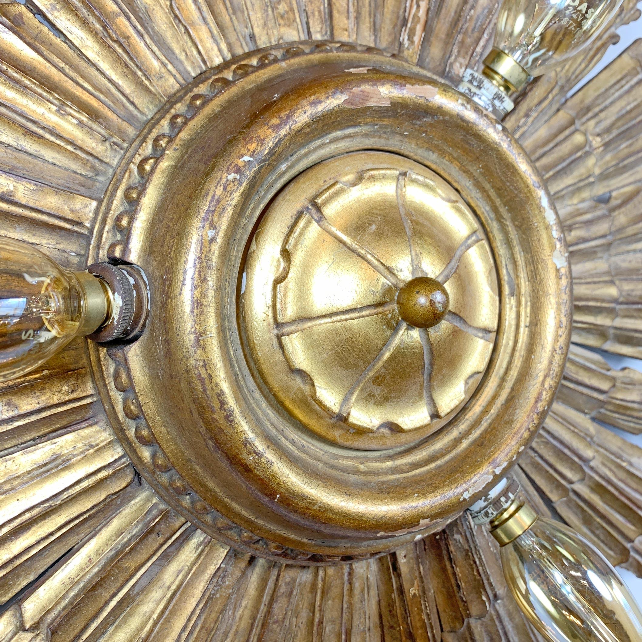 Carved Gold Gilt Wood Church Sunburst Light, circa 1920 For Sale 1