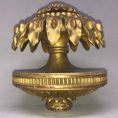 Carved Gilt-Wood Sunflower Finial Ornament