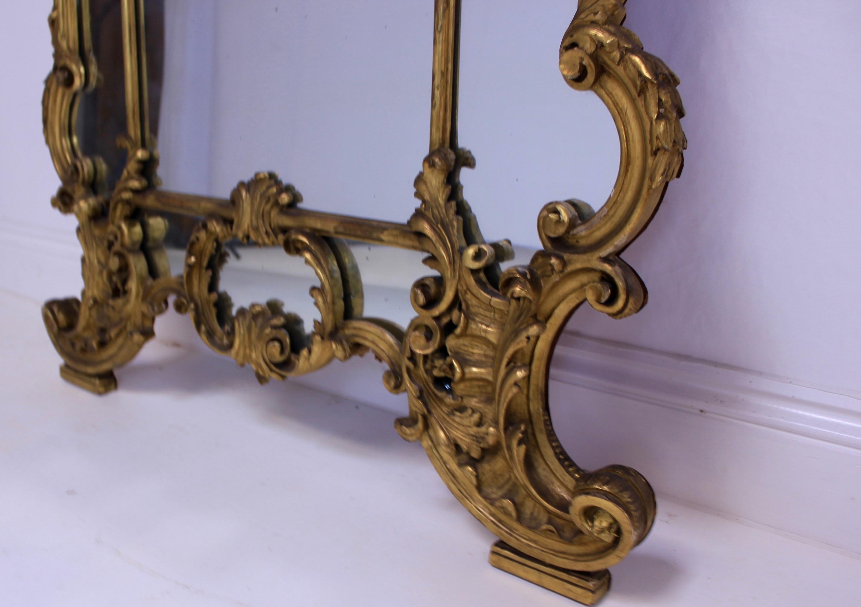 Carved Giltwood Mirror In Good Condition For Sale In Chulmleigh, Devon