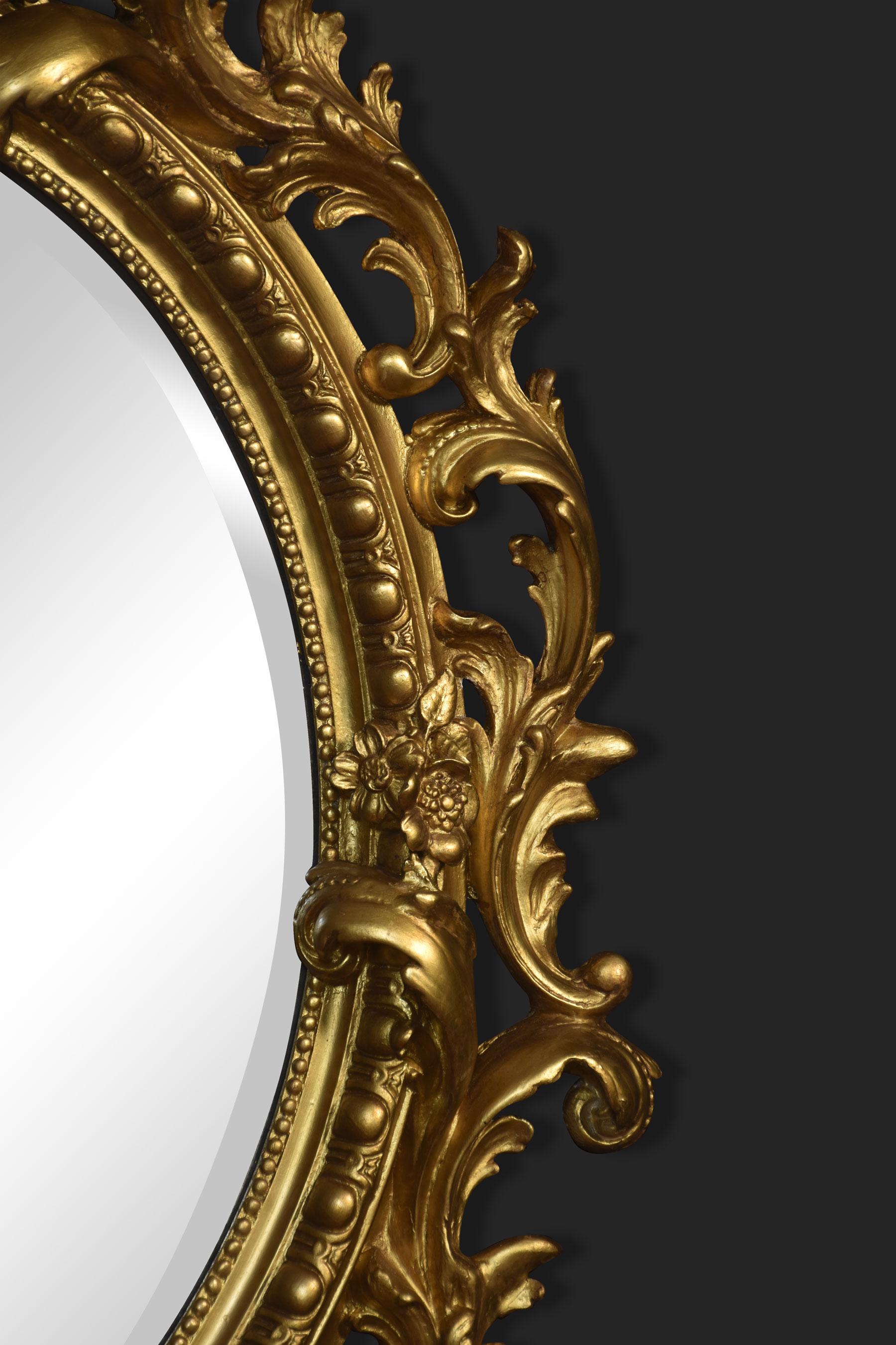 19th Century Carved gilt-wood oval wall mirror For Sale