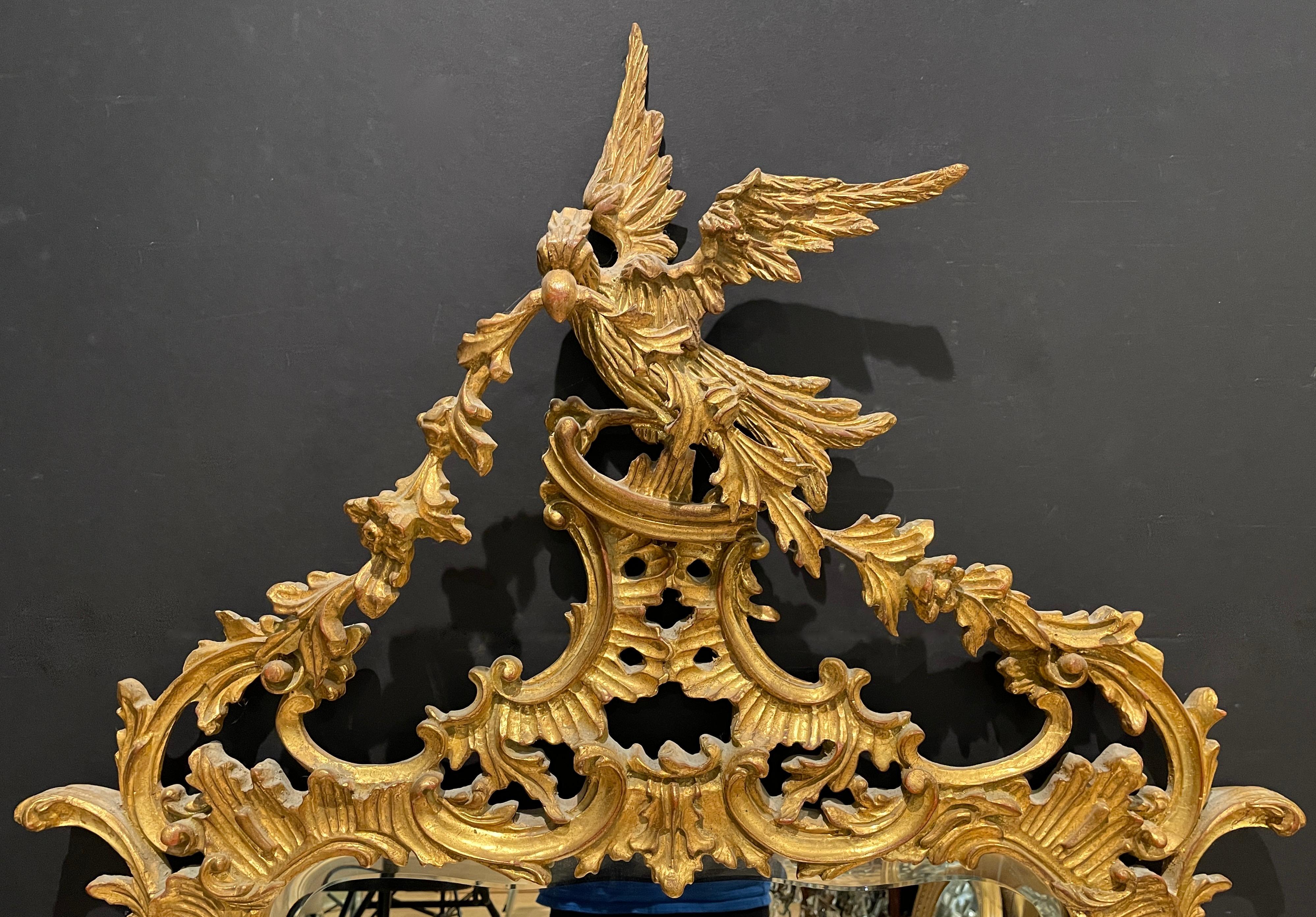 Chippendale chinois Miroir Chippendale Chinoiserie en bois doré sculpté en vente