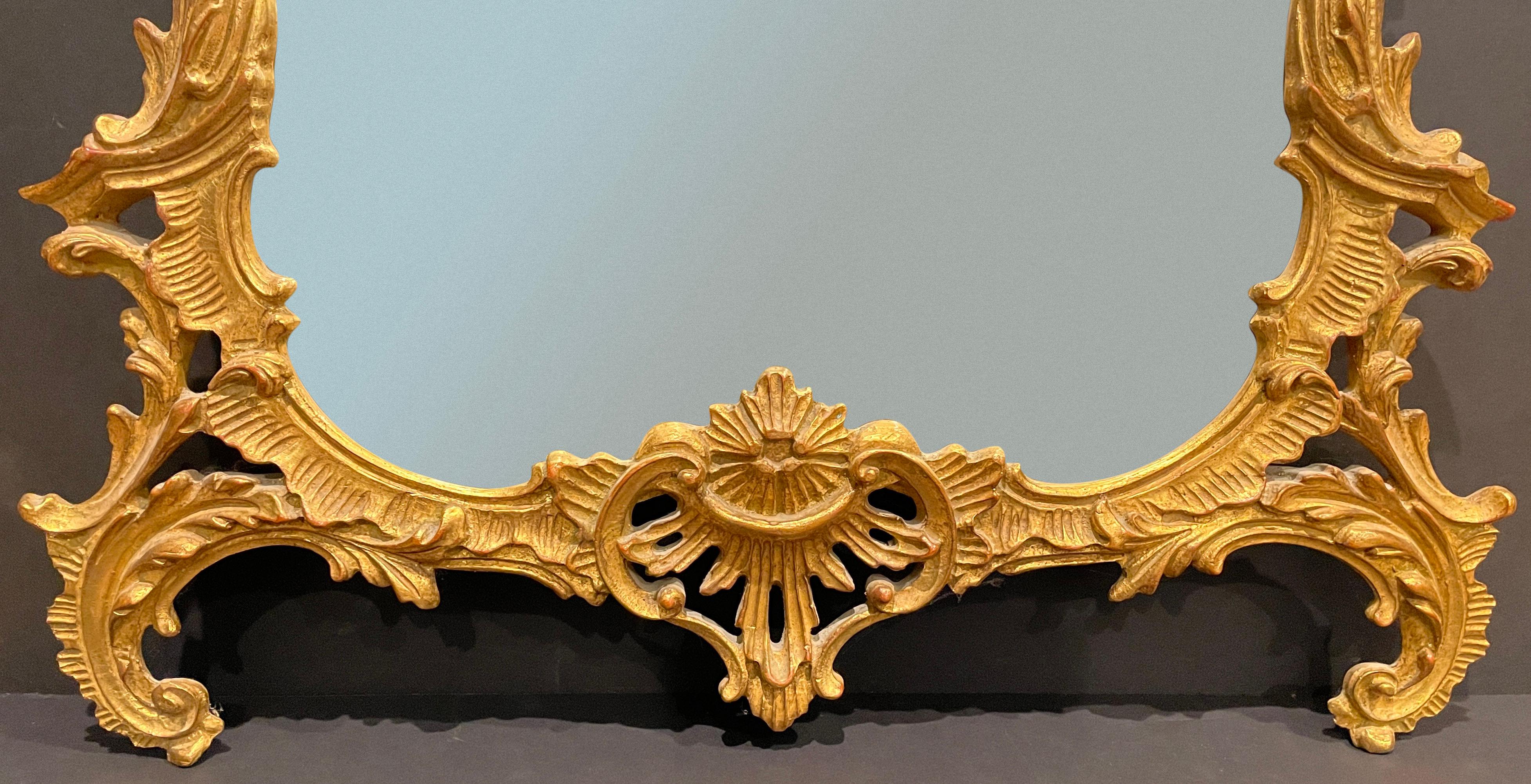 Miroir Chippendale Chinoiserie en bois doré sculpté en vente 2