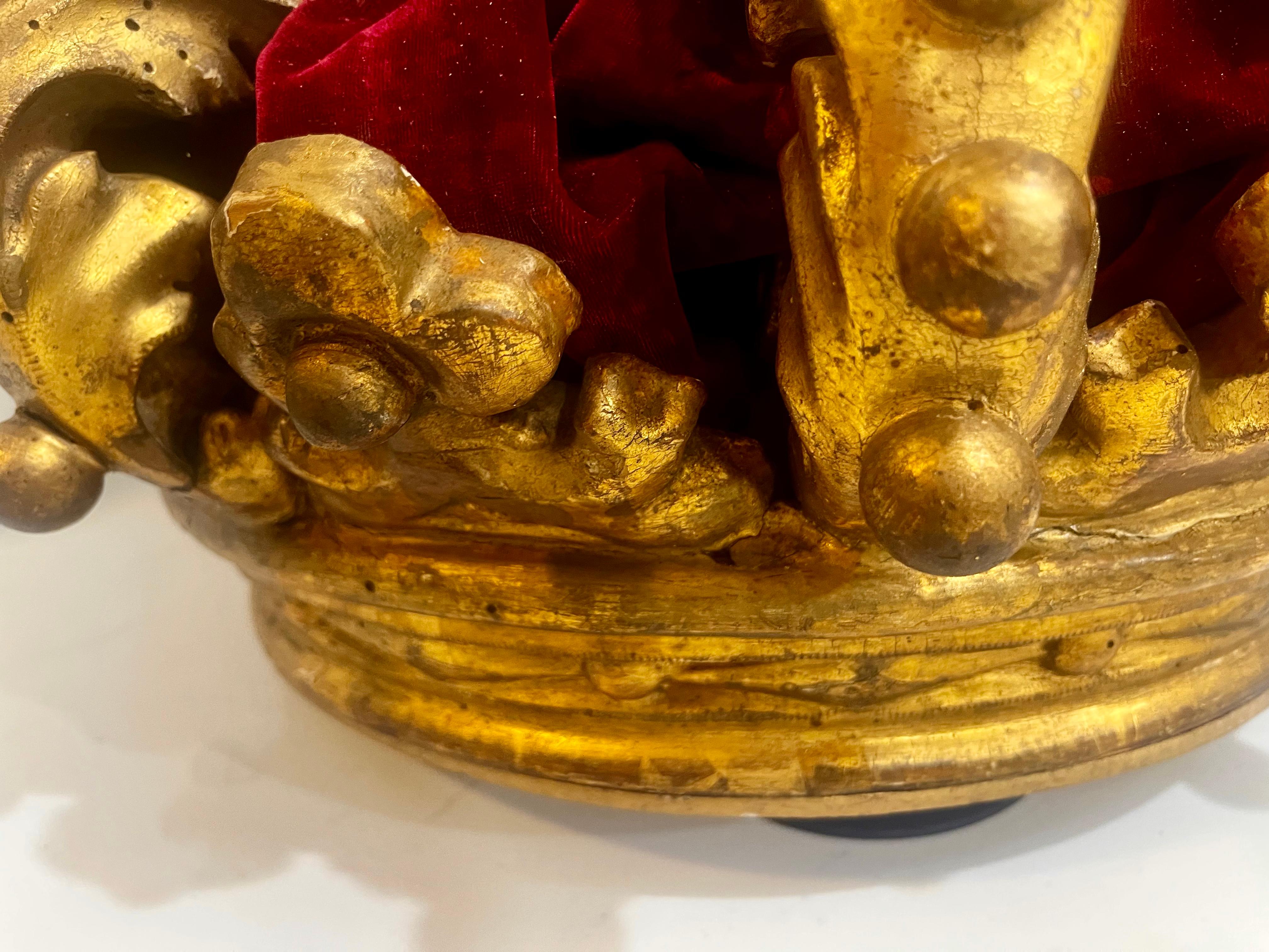 Carved Giltwood Corona or Baldachin For Sale 4