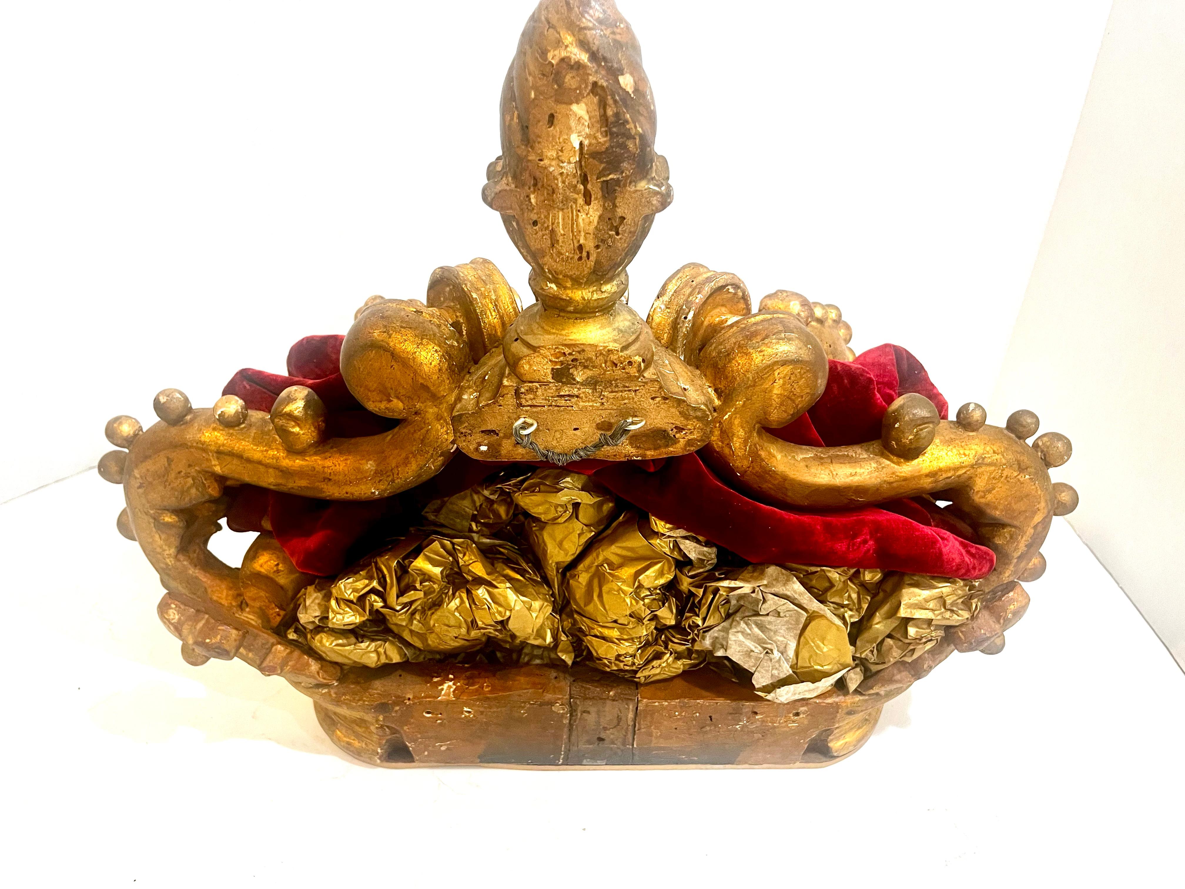 Carved Giltwood Corona or Baldachin For Sale 7