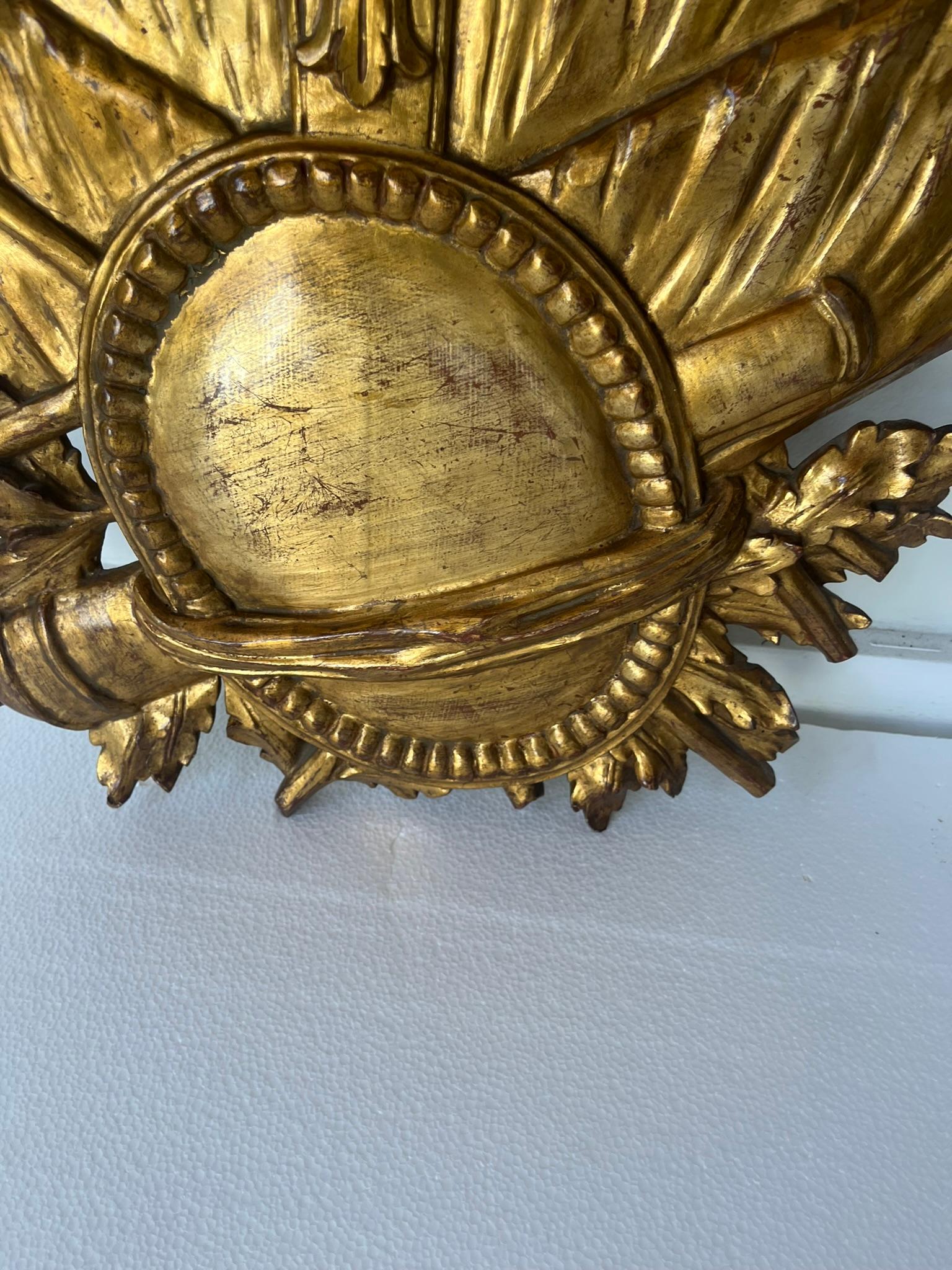 Carved Giltwood Grand Tour Style Military Wall Trophy  For Sale 6