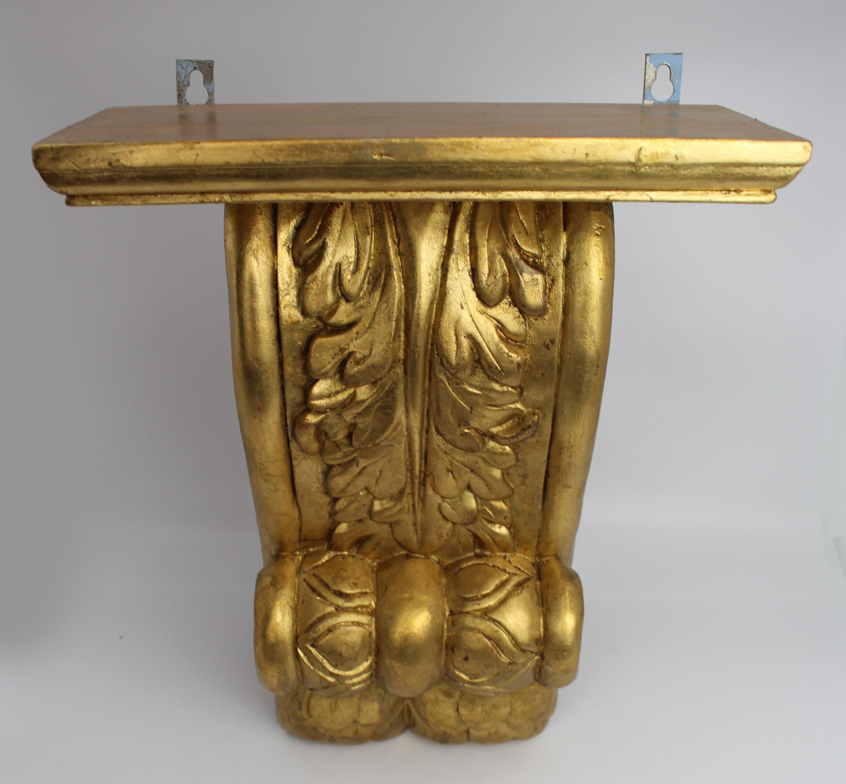 Geschnitzte Giltwood Wandhalterung Kragstein, Vintage 20th Century im Zustand „Gut“ im Angebot in Worcester, GB