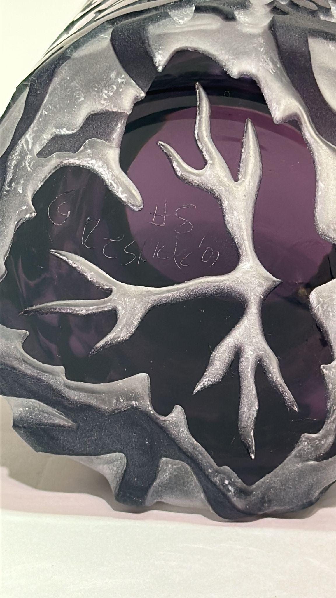 Tarro de cristal tallado para Rosh Hashaná en Excelente estado para la venta en New York, NY