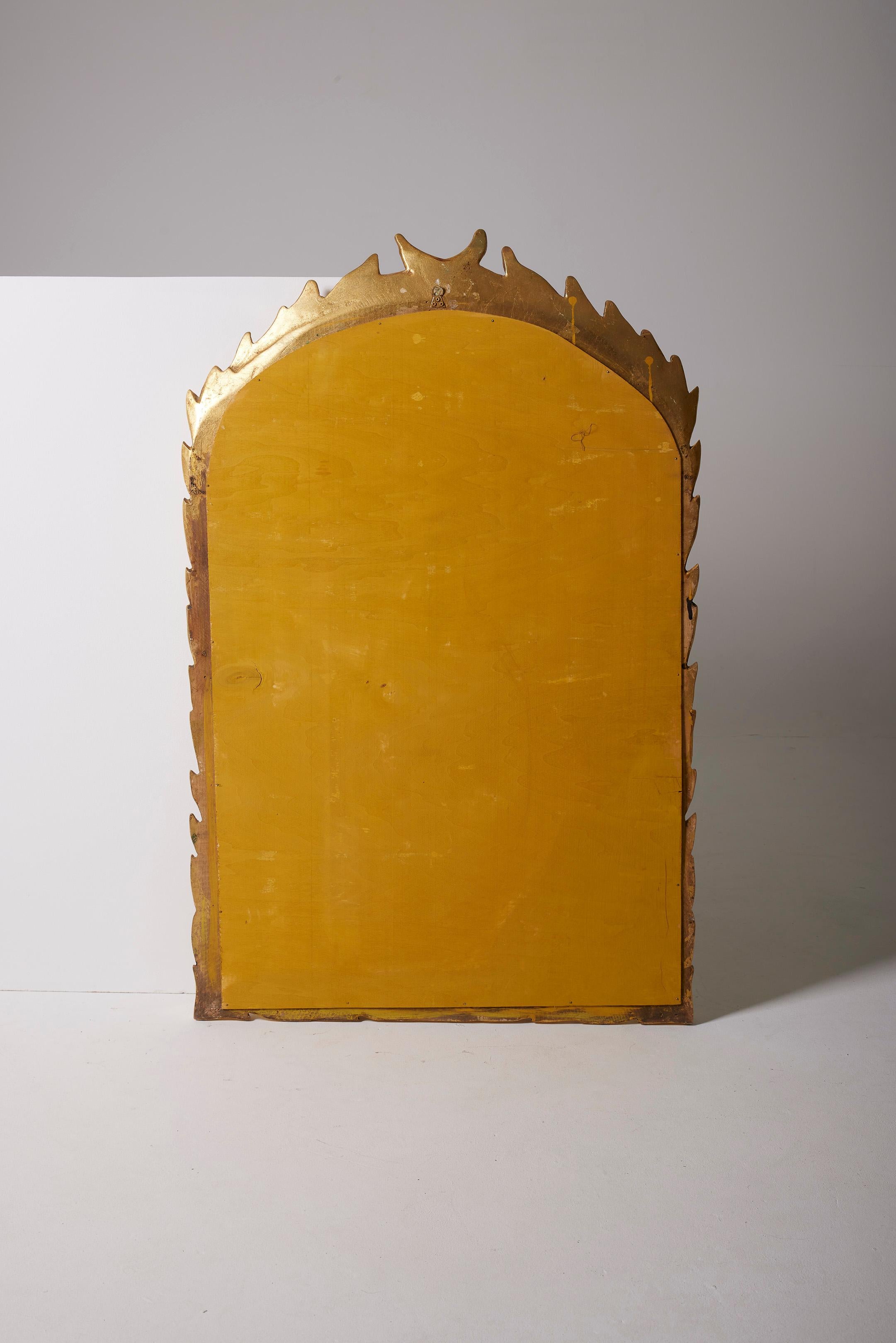 Specchio in legno dorato intagliato In condizioni buone in vendita a PARIS, FR