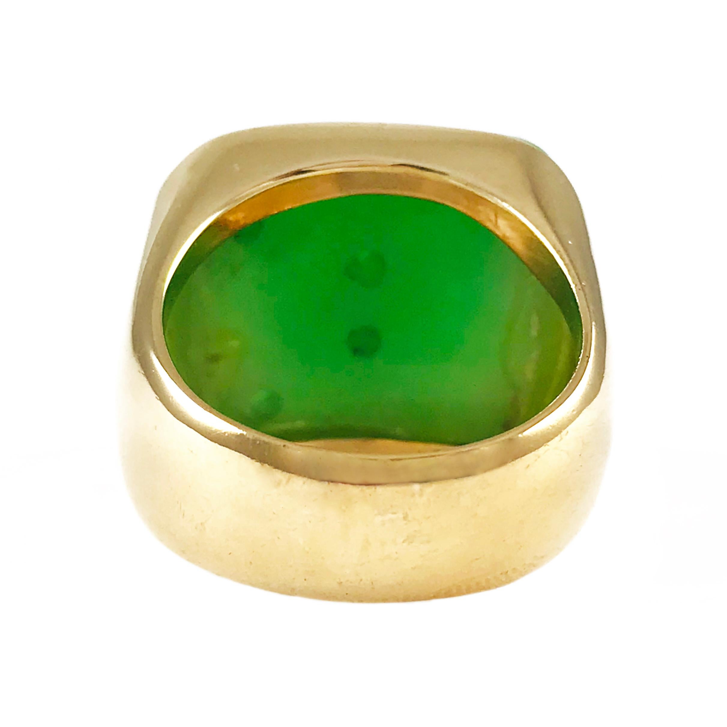 Carved Green Jade 14 Karat Gold Wide Band Ring In Good Condition In Palm Desert, CA