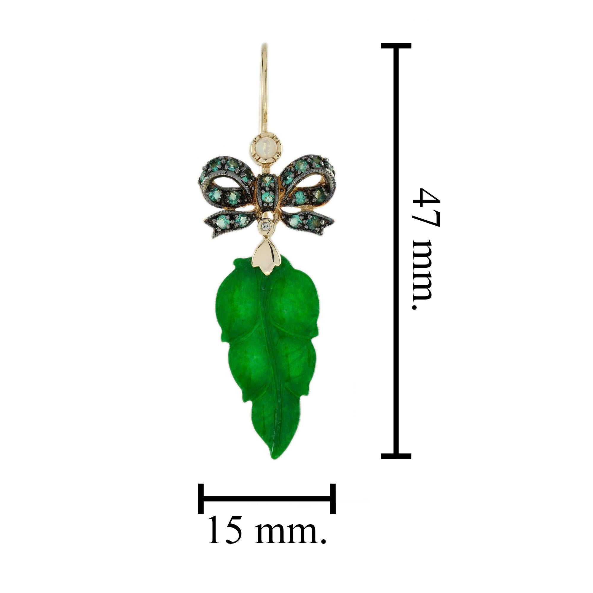 Carved Green Jadeite Jade Leaf & Emerald Bow Edwardian Style Drop Gold Earrings en Nuevo estado para la venta en Oakton, VA