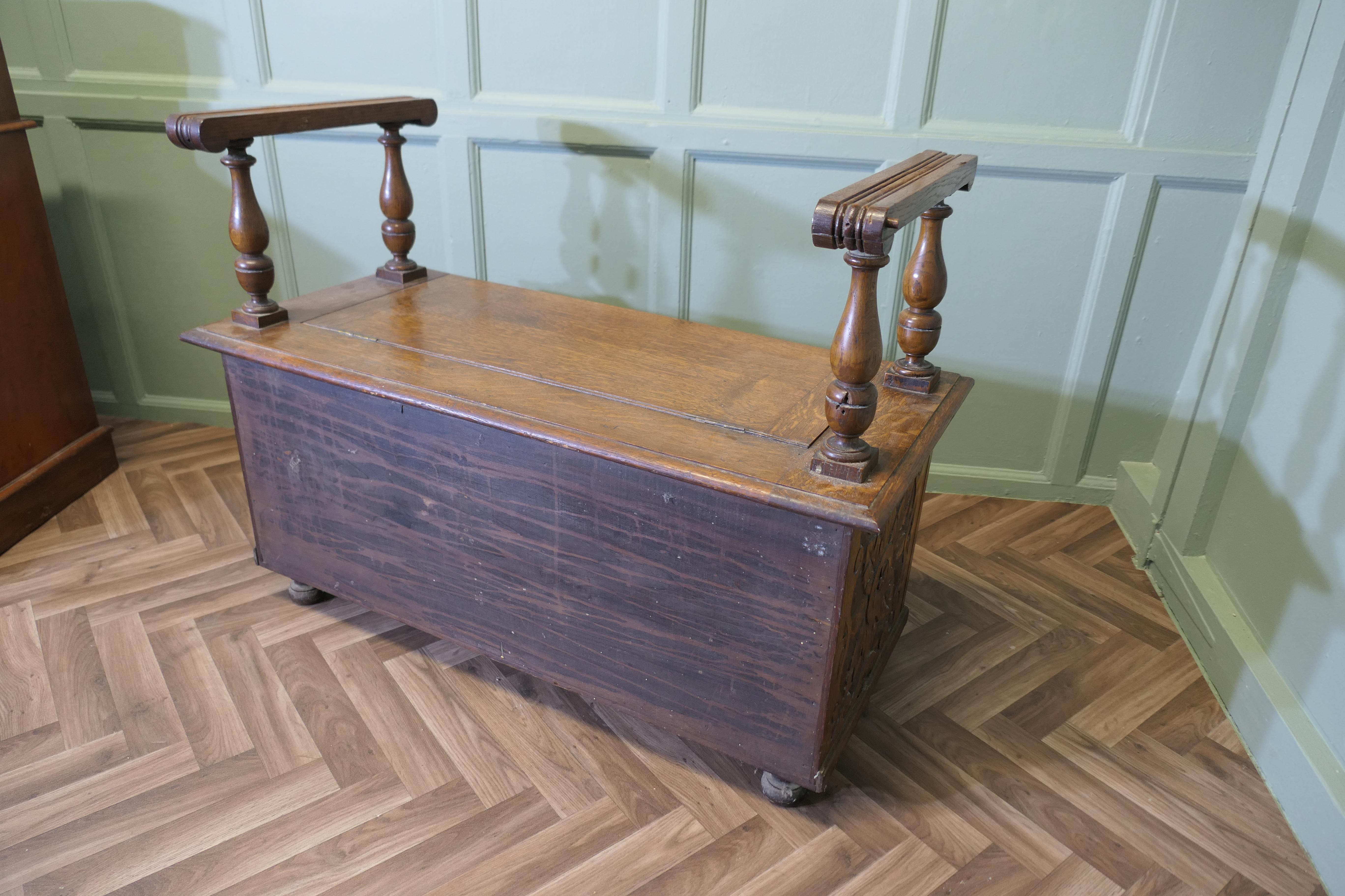 Carved Green Man Golden Oak Coffer, Hall Seat For Sale 2